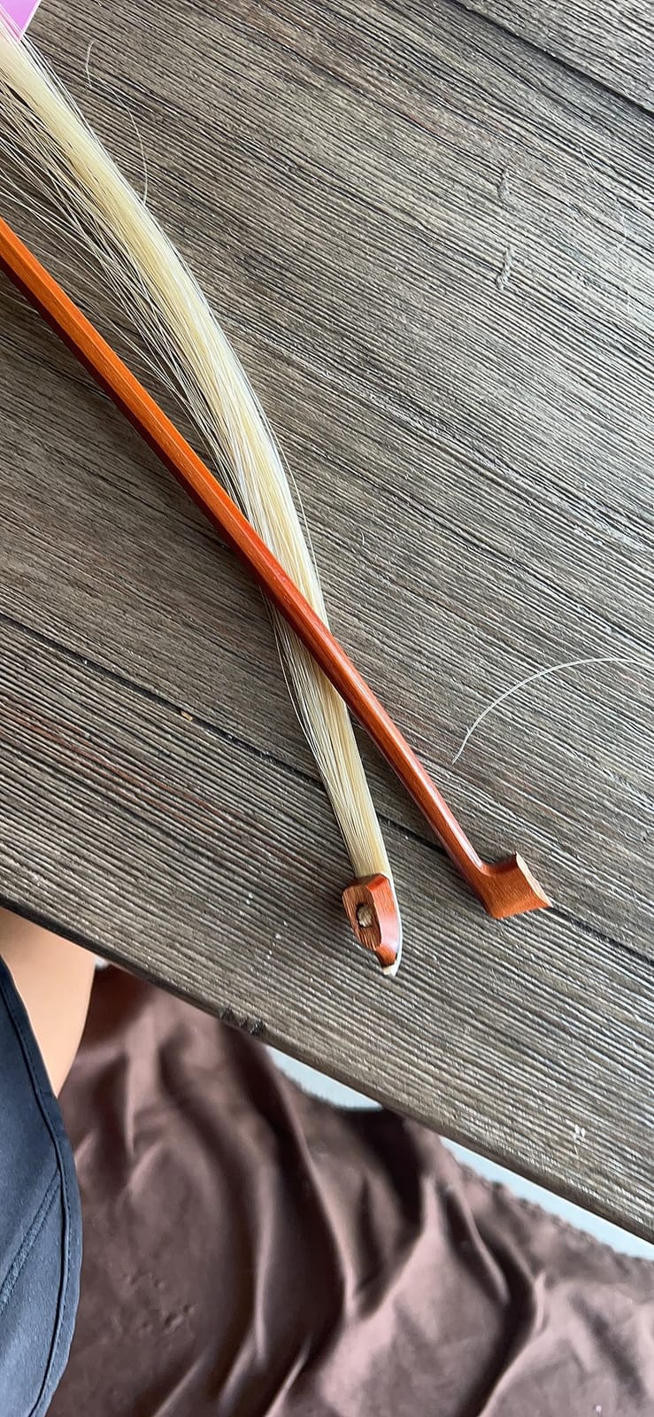 MI&VI NB-510 Brazilwood Violin Bow 4/4 with Ebony Frog | Octagonal Silver Mount | Well Balanced | Light Weight | Mongolian Horse Hair customer photo 2