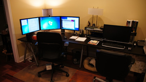 Ergotron - LX Vertical Stacking Dual Monitor Arm, VESA Desk Mount - for 2 Monitors Up to 40 Inches, 7 to 22 lbs Each - Tall Pole, White customer photo 2