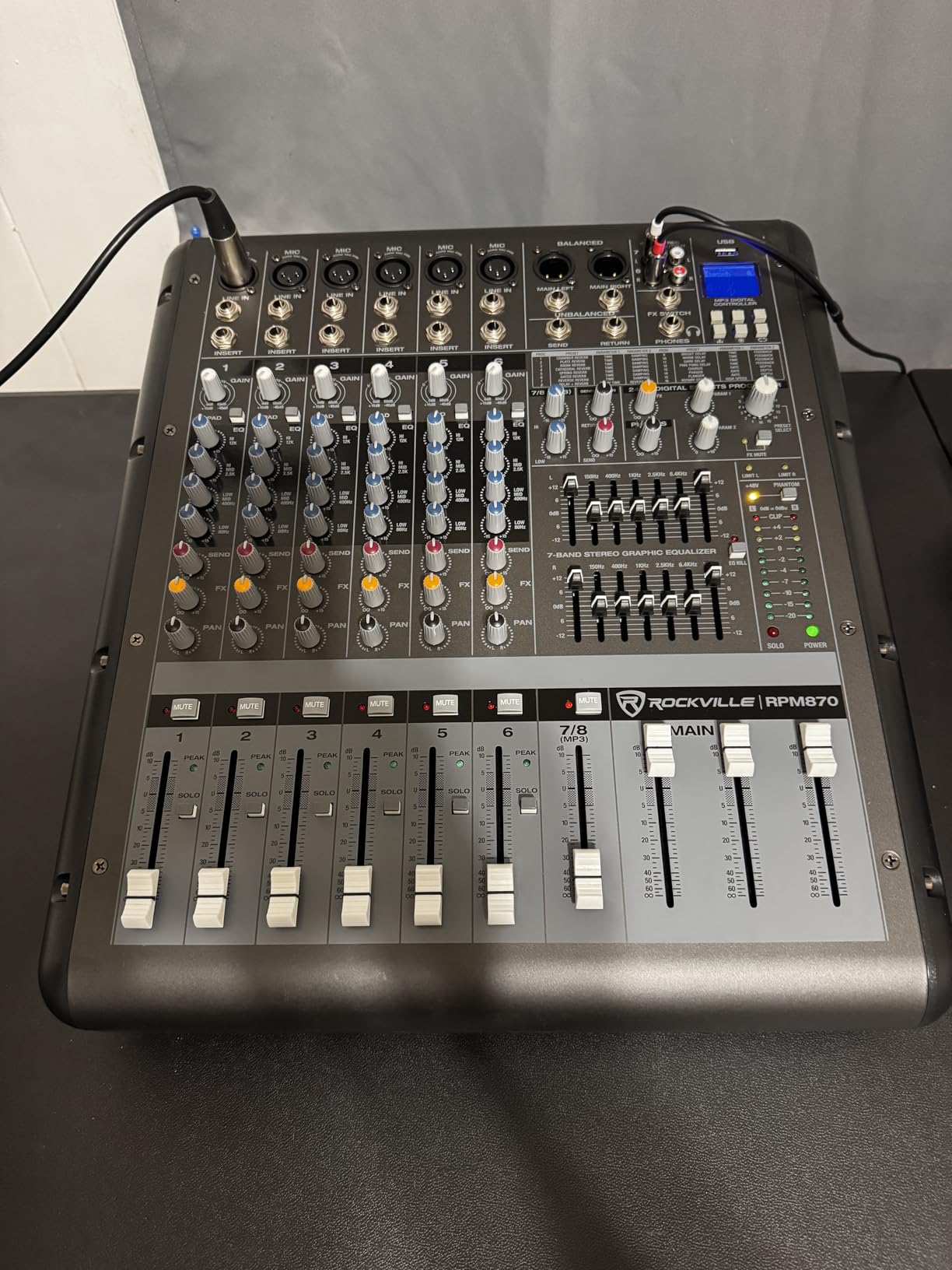 Rockville RPM870 8-Channel 6000W Powered Mixer with USB Bluetooth FX | Playback/Recording, Streaming, 6 XDR2 Mic Pres, 48V Phantom Power, Dual 7-Band EQ, 4-Band Channel EQ customer photo 1