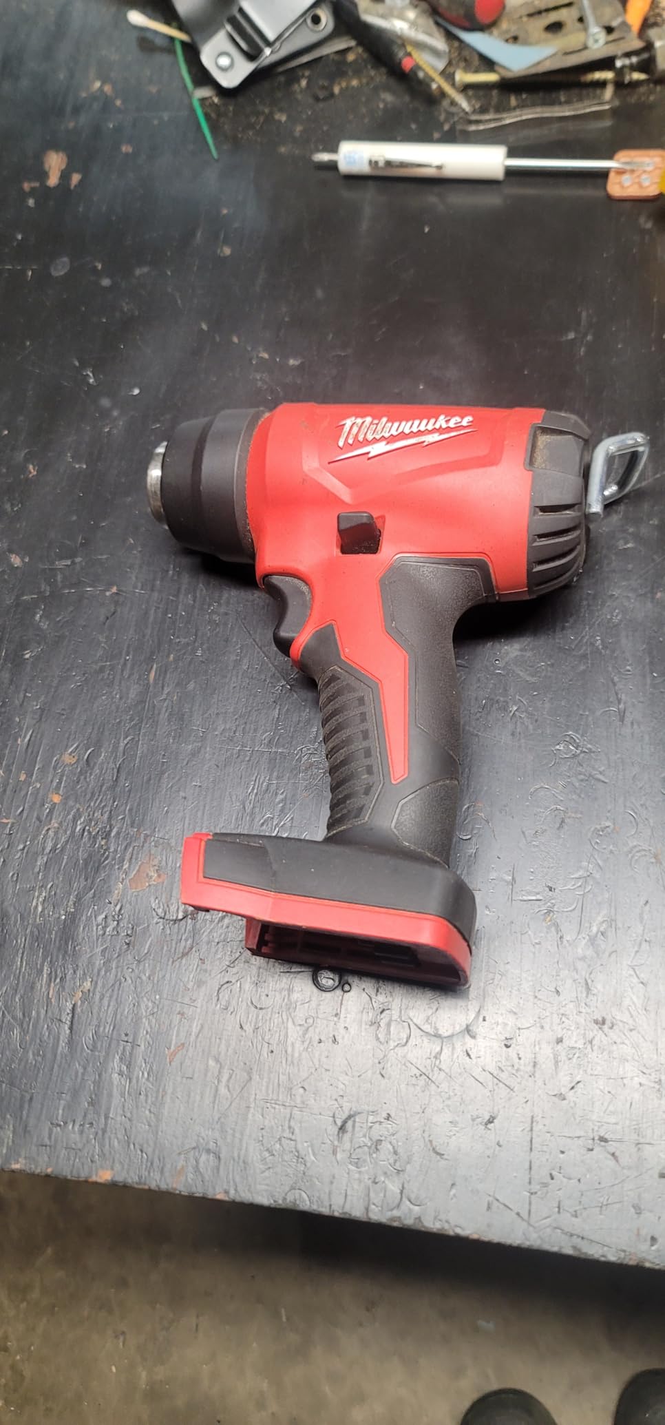 Milwaukee Electric Tool 2688-20 Cordless Heat Gun, Red customer photo 2