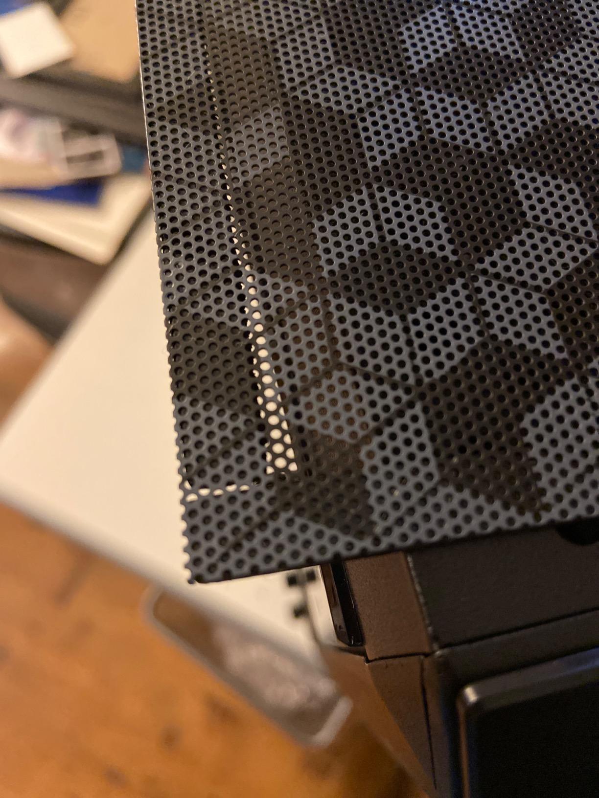 Cooler Master MasterBox Q300L Micro-ATX PC Case - Compact mATX Computer Case with Magnetic Dust Filters, Modular Adjustable I/O Panel, Perforated Airflow Design, 1 x 120mm Pre-Installed Fan, Black customer photo 2