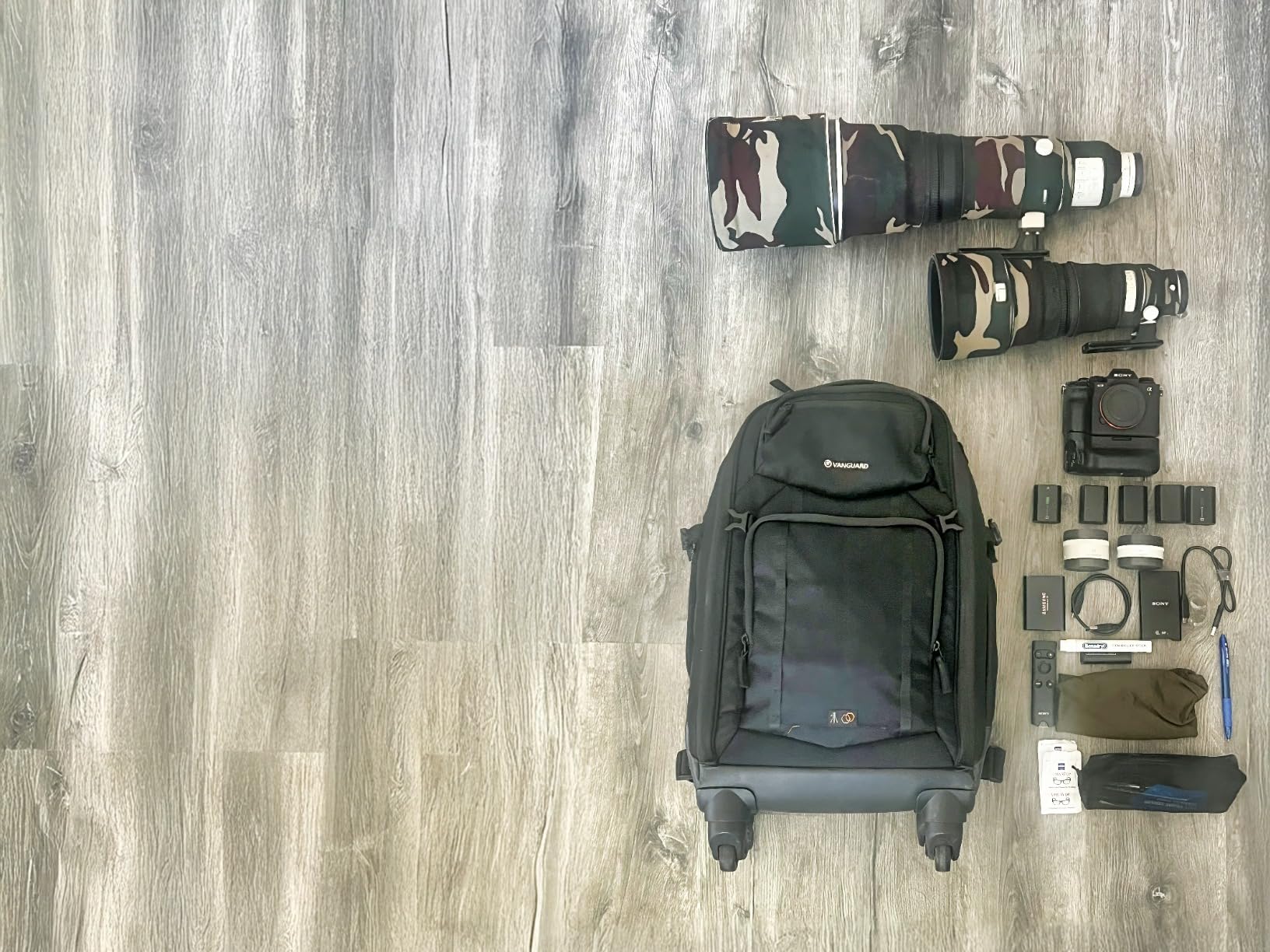 VANGUARD ALTA Fly 58T DSLR Camera Backpack, 8 Wheel Spinner/Trolley customer photo 1