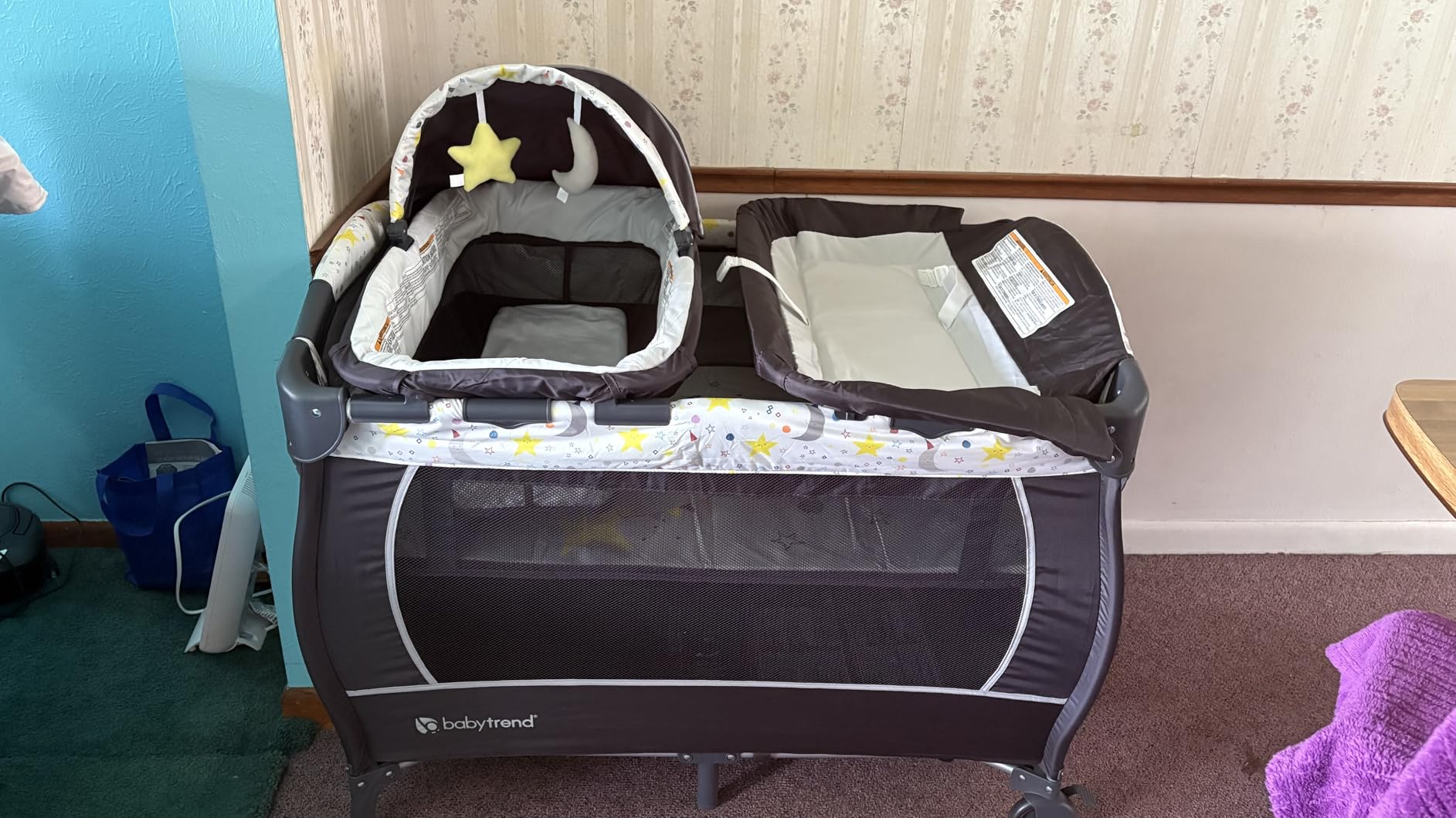 Baby Trend Lil' Snooze Deluxe II Nursery Center, Twinkle Twinkle Little Moon customer photo 2