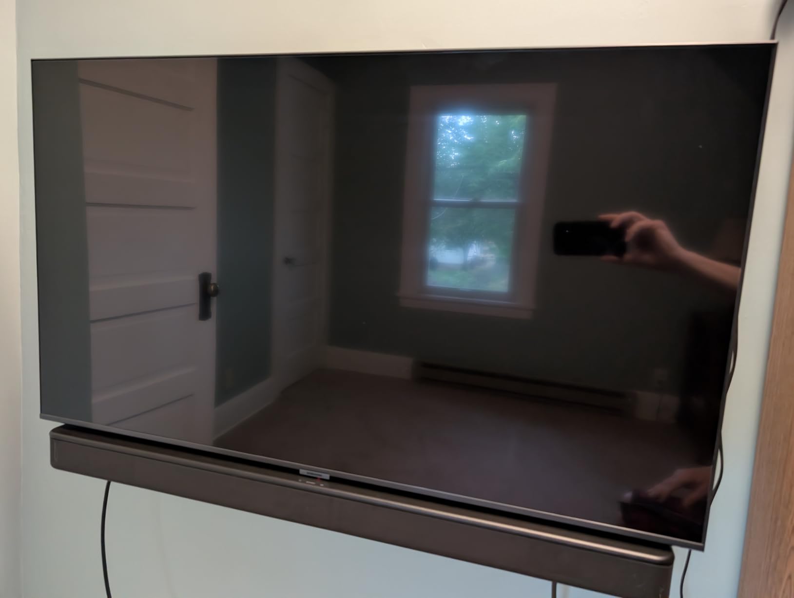 Sony S100F 2.0ch Soundbar with Bass Reflex Speaker, Integrated Tweeter and Bluetooth customer photo 1