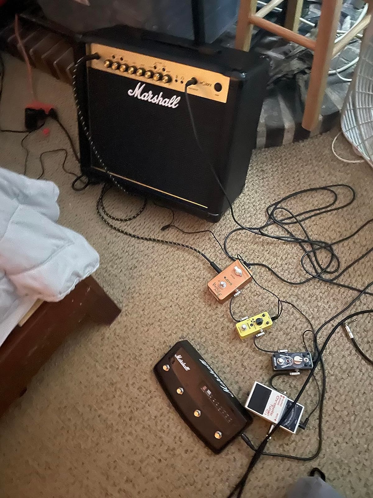 Marshall MG30GFX Combo Guitar Amplifier - Clean, Crunch, Overdrive Channels | Reverb/Delay Digital Effects | 3-Band EQ | 3.5 mm Headphones Out | 30W Output - Black customer photo 1