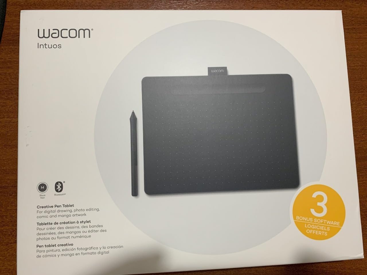 Wacom Intuos Medium Bluetooth Graphics Drawing Tablet, Portable for Teachers, Students and Creators, 4 Customizable ExpressKeys, Compatible with Chromebook Mac OS Android and Windows - Black | Battery-Free Pen, 4096 Pressure, Bluetooth and USB, Windows and Mac and Android and Chromeos customer photo 1