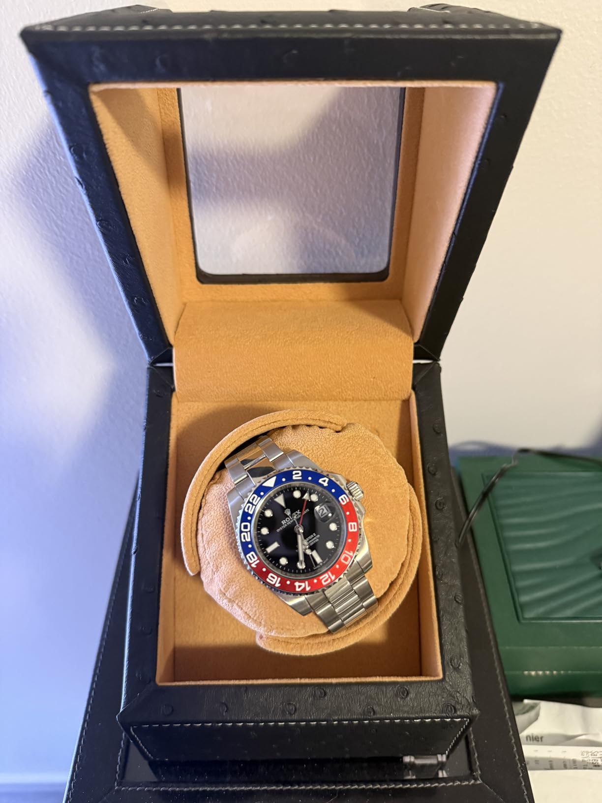 Automatic Single Watch Winder, Black Ostrich Leather | For Rolex and Other Luxury Watches, Quiet Motor, Soft Flexible Watch Pillows of Camel Velvet customer photo 1