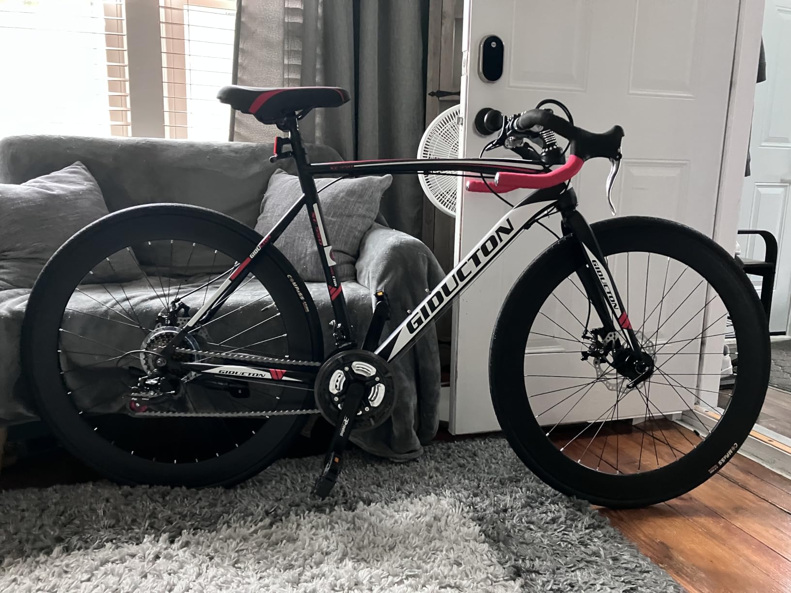 EUROBIKE Bikes EURXC550 21 Speed Road Bike 700C Wheels Road Bicycle Dual Disc Brake Bicycles customer photo 1