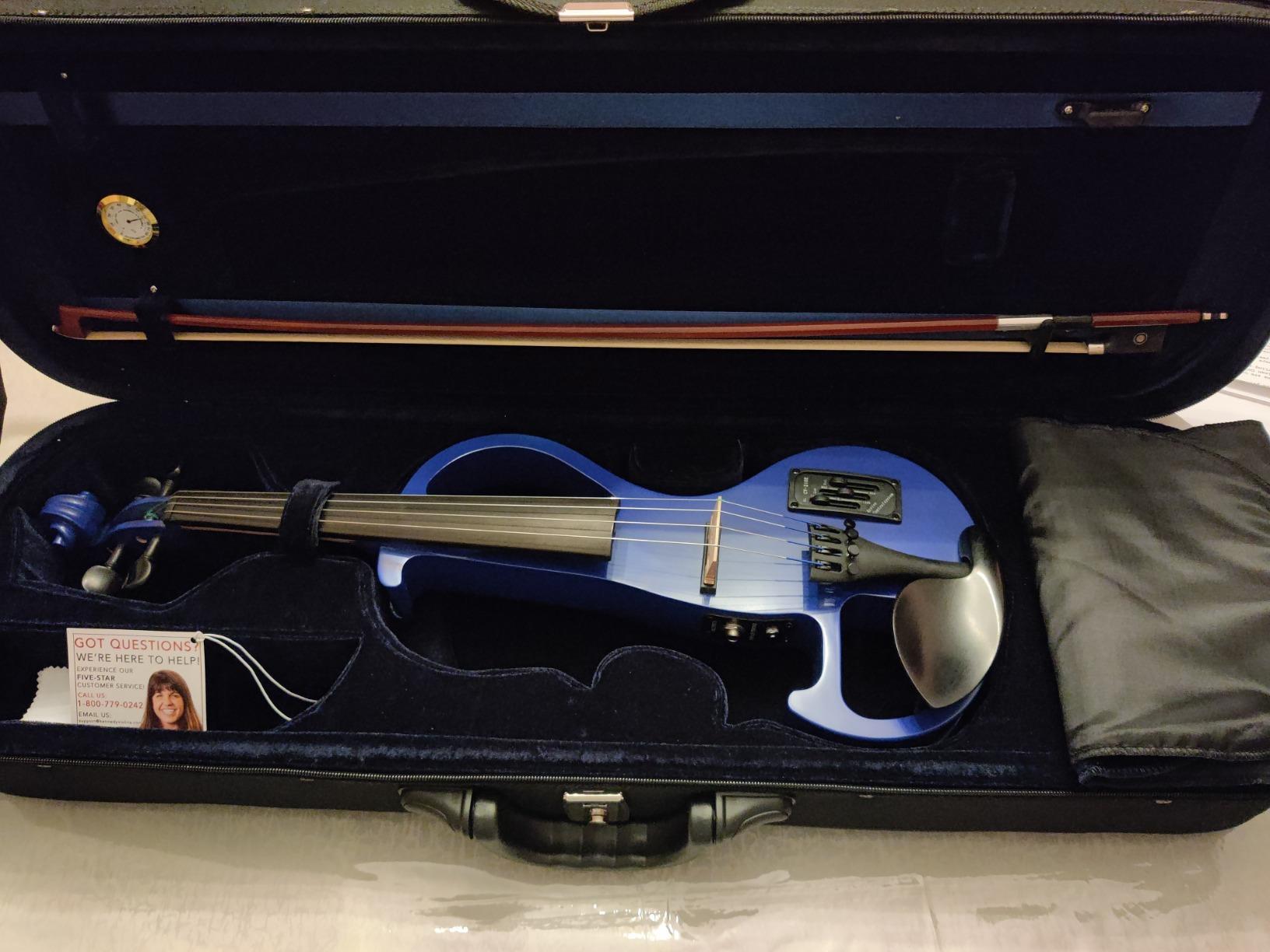 Electric Violin Bunnel Edge Outfit 4/4 Full Size (BLACK) - With Carrying Case and Accessories - Headphone Jack - Piezo Ceramic Pick-up - from Kennedy Violins customer photo 1