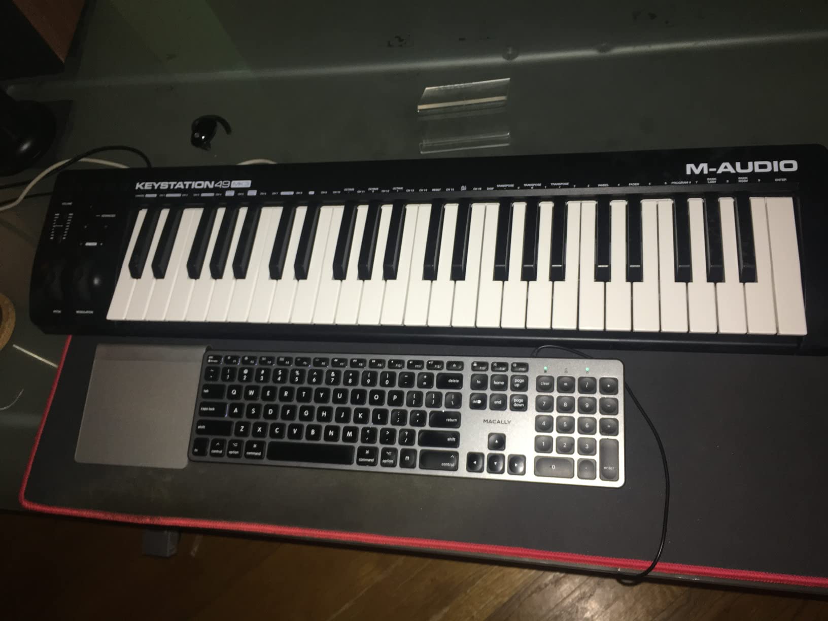 M-Audio Keystation 61 MK3 USB MIDI Controller | Synth-Action 61-Key Keyboard, Assignable Controls, Pitch/Mod Wheels, and Bundled DAW Recording Software customer photo 1
