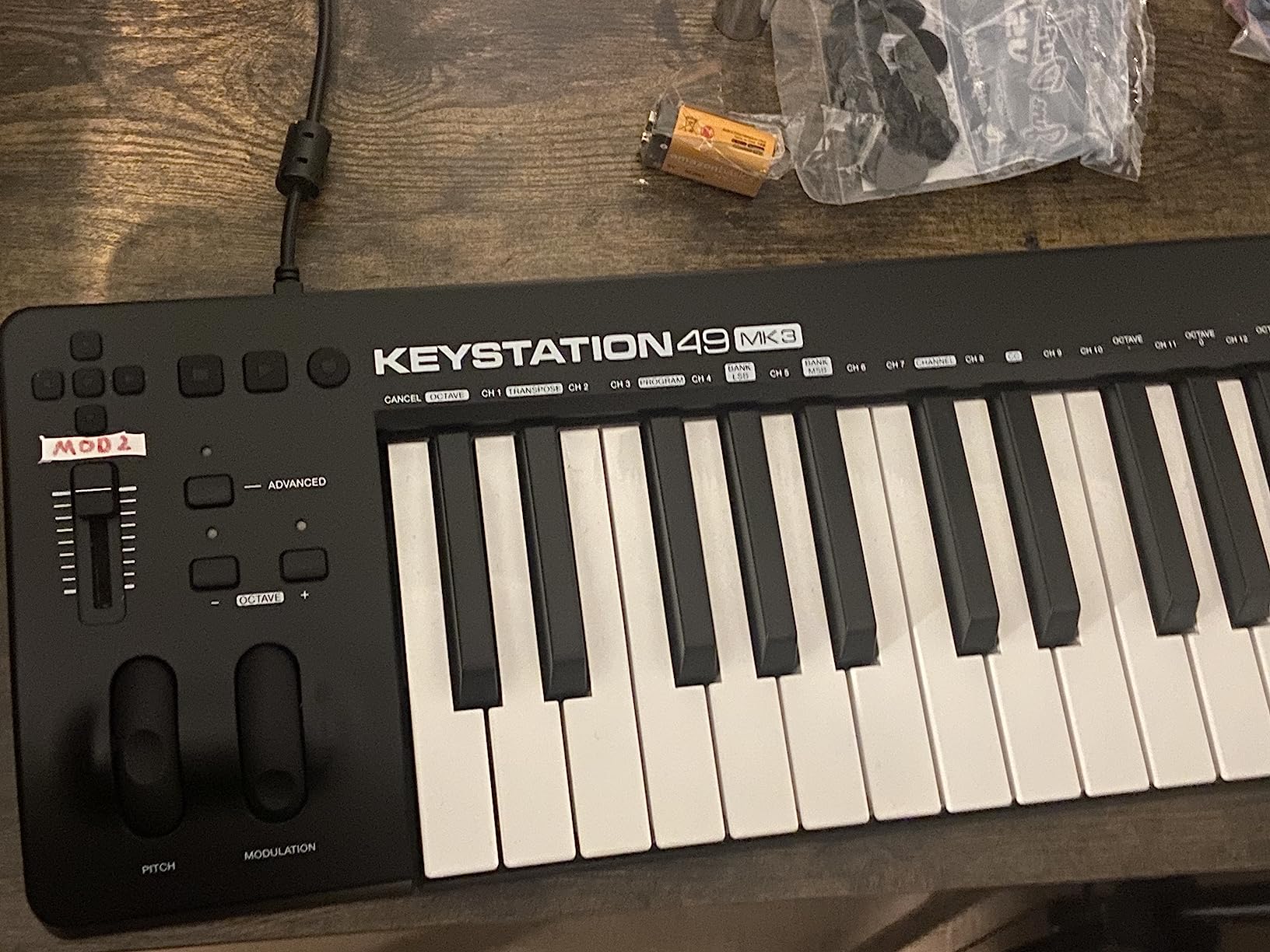 M-AUDIO Keystation 49 MK3 USB MIDI Controller | Synth-Action 49-Key Keyboard, Assignable Controls, Pitch/Mod Wheels, and Bundled DAW Recording Software customer photo 2
