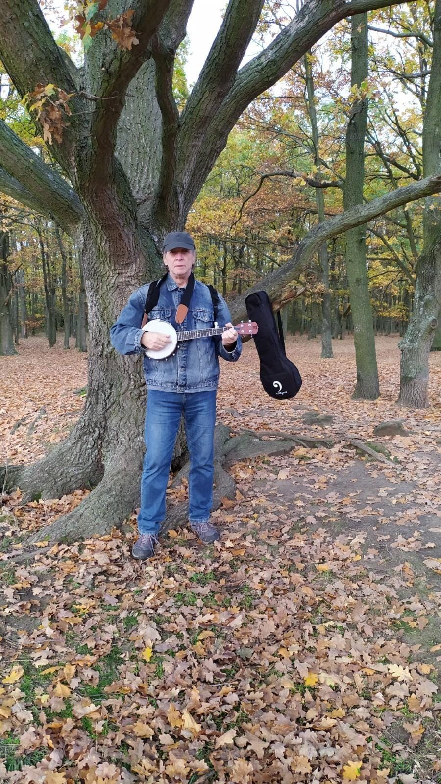 Vangoa Banjo 5 String Full Size Banjos Set with Resonator, Remo Head, Beginner Banjo Kit with Closed Back, Premium Accessories for Adults, Teenager customer photo 1