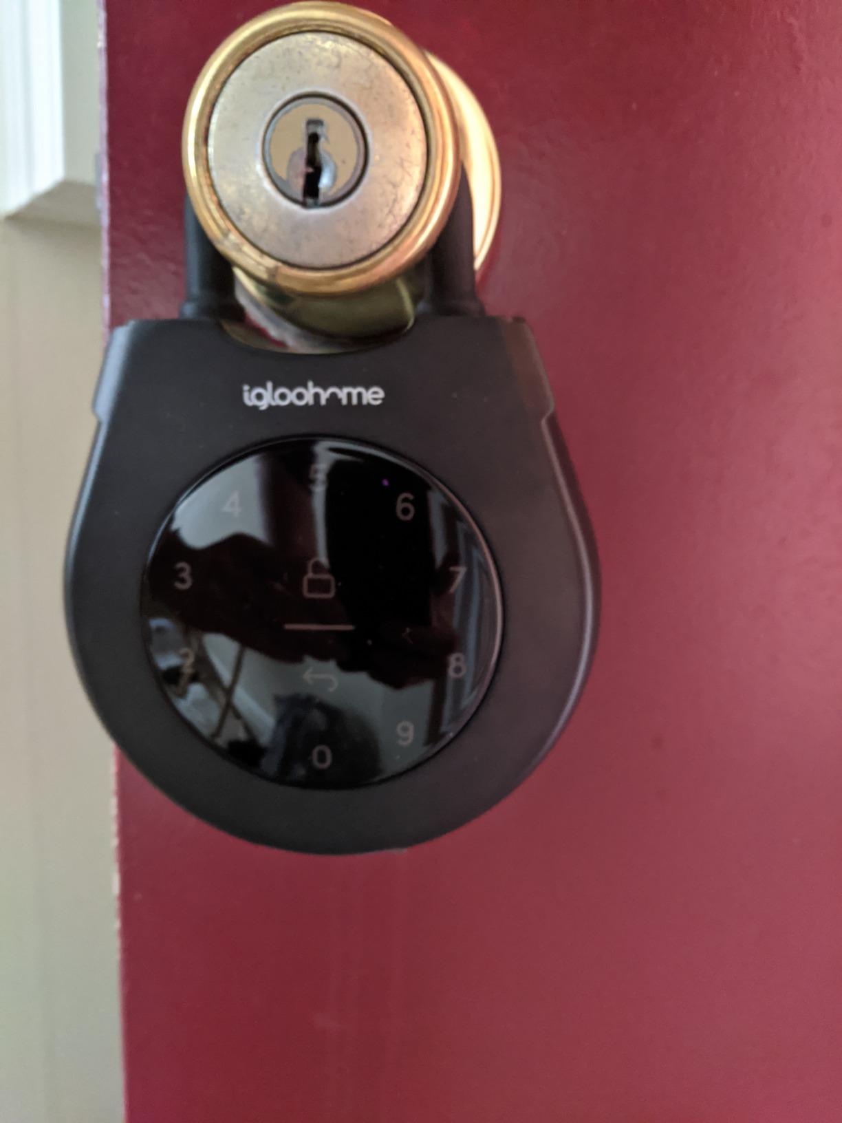 igloohome Keybox 3 Smart Lock Box, Large Key Safe w/Airbnb Sync (iOS/Android) - Remotely Generate Bluetooth-Keys & Pin Codes Without Internet customer photo 2