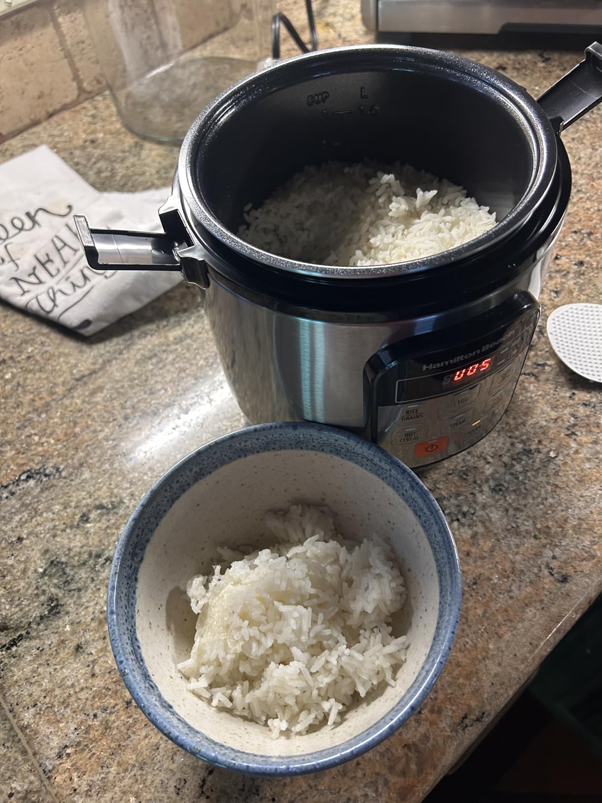 Hamilton Beach Digital Programmable Rice Cooker & Food Steamer | 20 Cups Cooked (10 Cups Uncooked) | 14 Pre-Programmed Settings | PFAS-Free Nonstick Pot | Steam Basket | Stainless Steel customer photo 1