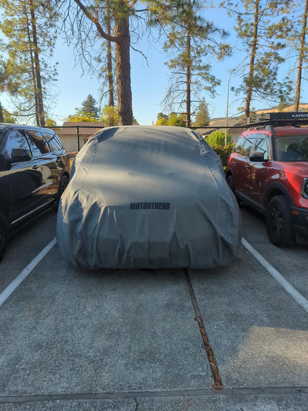 Motor Trend 4-Layer 4-Season Auto (Waterproof Outdoor UV Protection for Heavy Duty Use Full Car Cover for Vans, SUVs, Crossovers up to 210