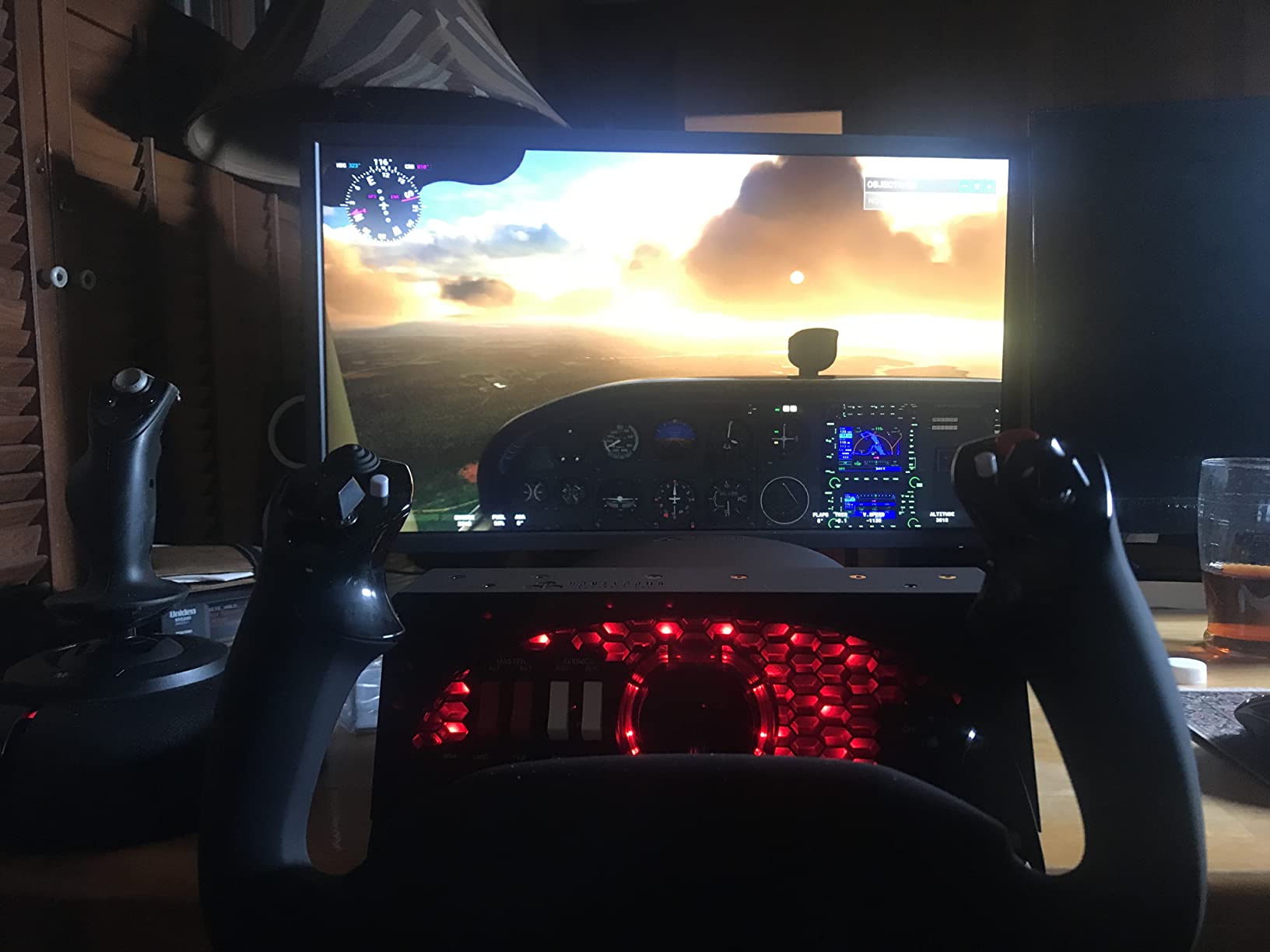 Honeycomb Alpha Flight Controls Yoke & Switch Panel - Flight Simulator Yoke w/ 180° Rotation, Steel Shaft, Ignition Switch, Fully-Equipped Handles, Dual Mounting - Compatible w/PC & Mac customer photo 1