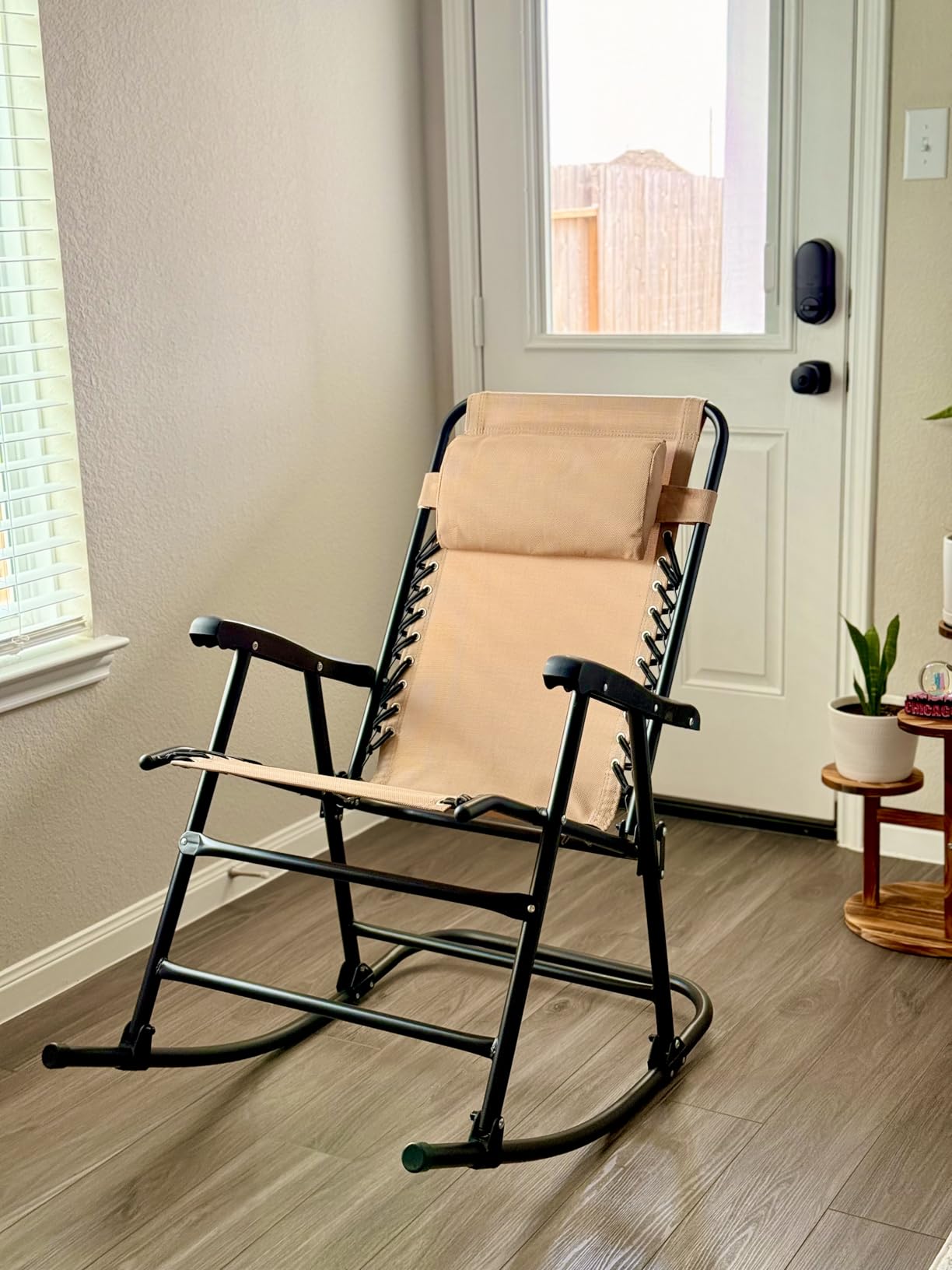 Amazon Basics Outdoor Portable Folding Rocking Chair with Headrest, Weather-resistant Textilene Fabric customer photo 2