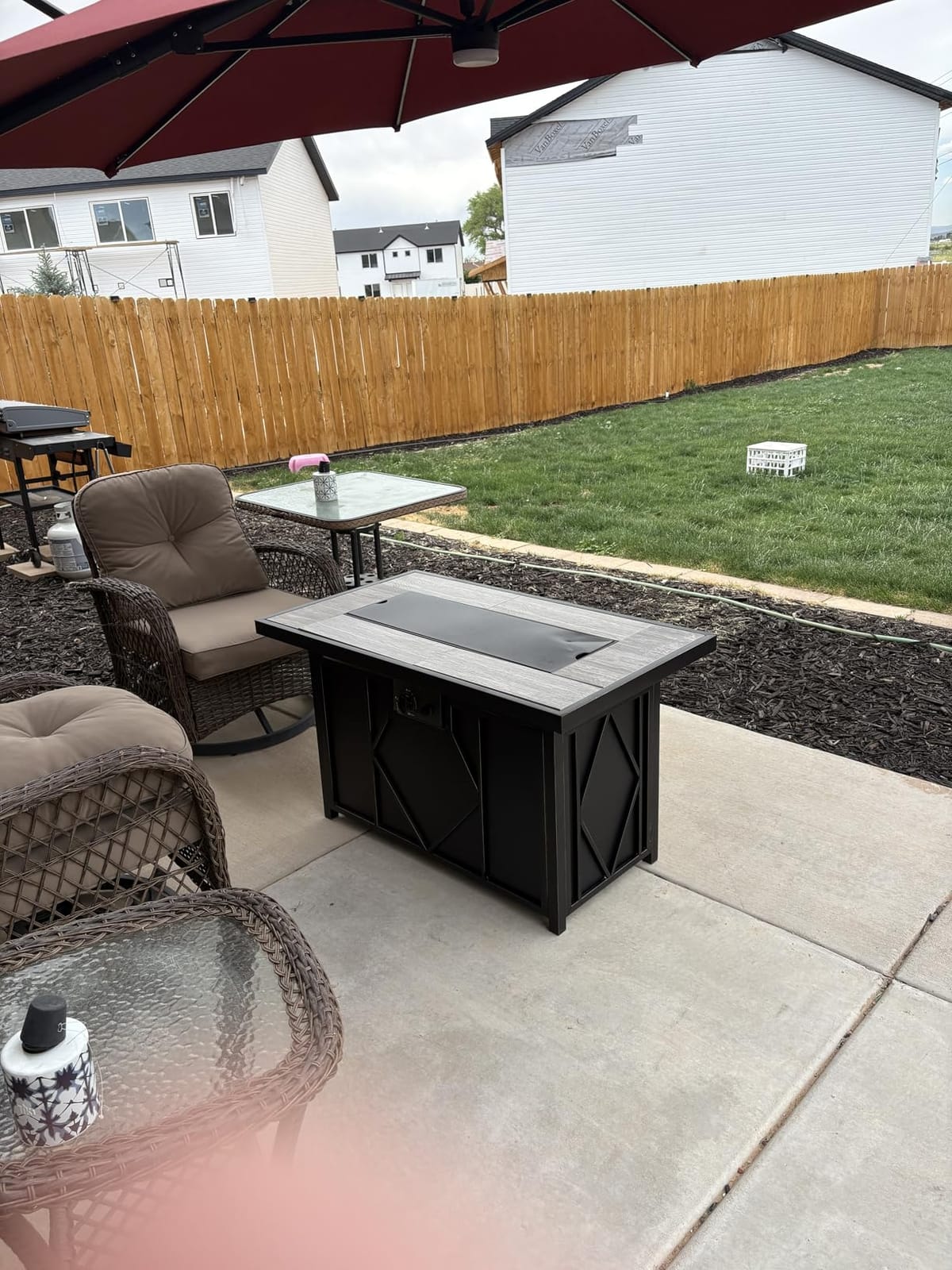 42 inch Propane Fire Pit Patio Outdoor Fire Pit Table Large Rectangular | with Lid and Glass Rock for Patio, Backyard, Garden, Black customer photo 2