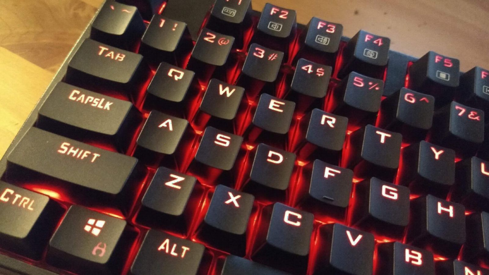 Redragon K582 RGB Mechanical Gaming Keyboard, 100% 104 Keys Standard Layout Gaming Keyboard with Double-Shot ABS Keycaps, Dynamic 16.8M RGB Backlit & Linear Red Switch, Redefine Software Supported customer photo 1