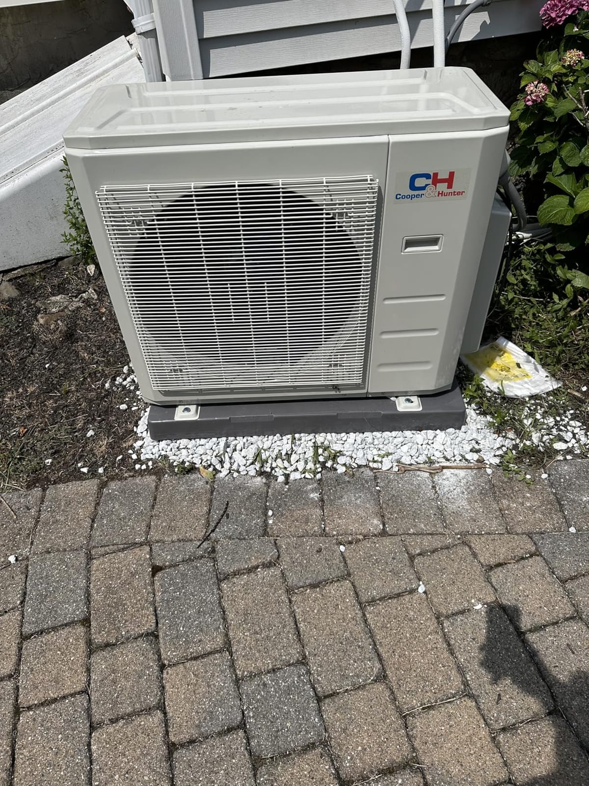 Cooper & Hunter 28,000 BTU 3-Zone Wall Mount Mini Split AC Heat Pump, 230V | 12K/12K/12K BTU, 25.1 SEER2, Smart App Control, 25FT Install Kits, Cooling & Heating, Inverter, Pre-Charged, 2.3 Ton customer photo 1