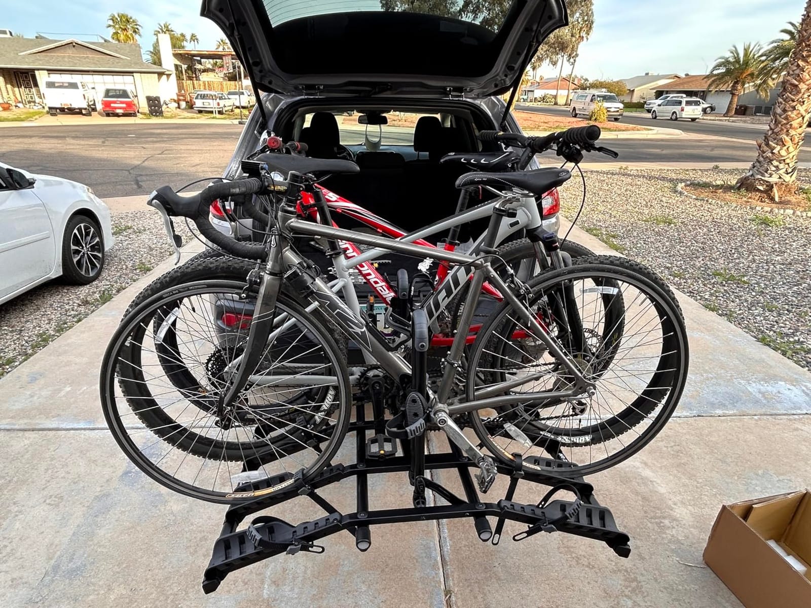 Hollywood Racks Destination 4 Hitch Bike Rack, Carries Up to 4 Bikes, Black - Platform Style Bike Rack for Car, Safe, Secure Transport, Fits Most Bike Styles, Sizes and Models customer photo 1