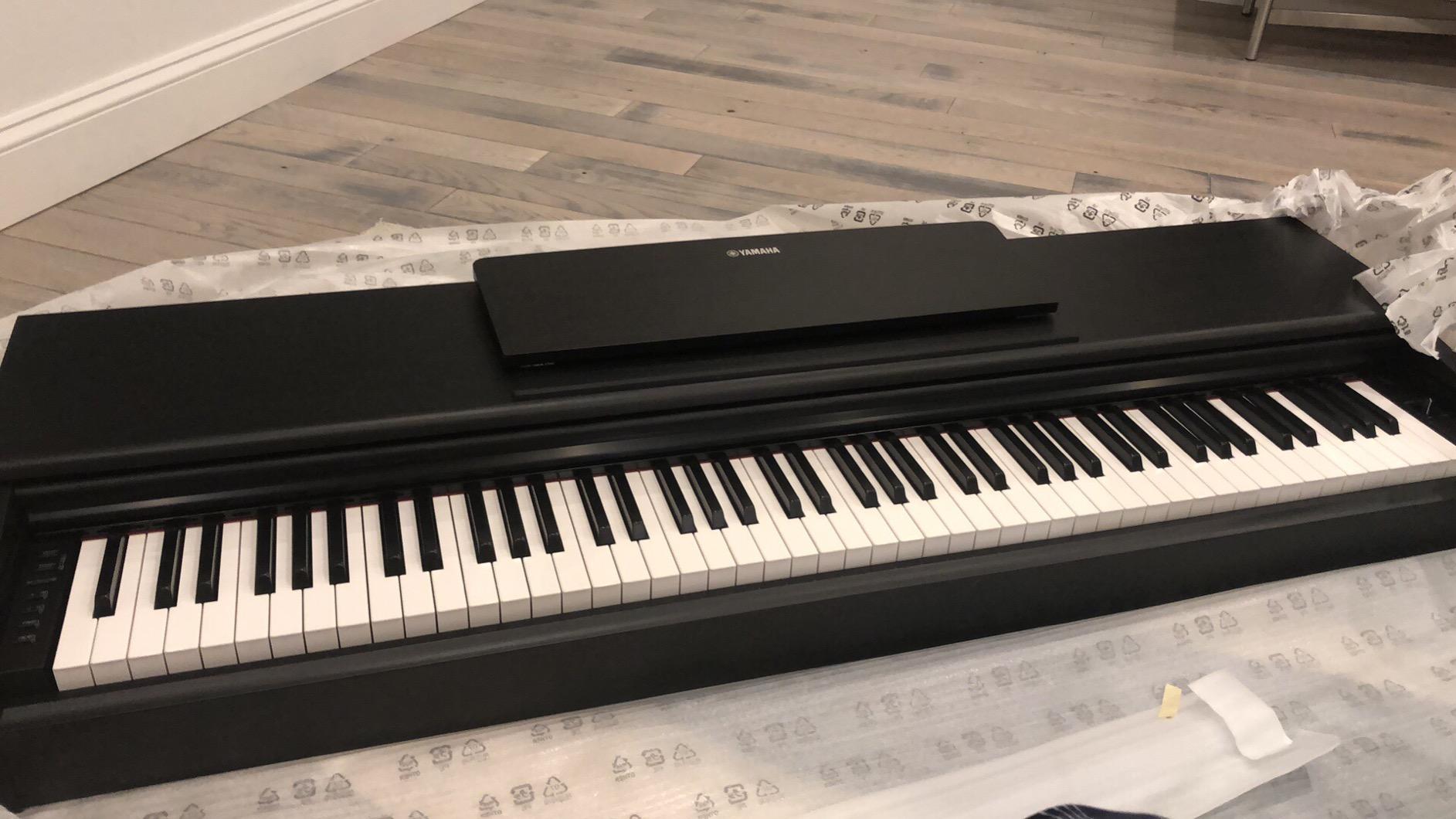 Yamaha YDP144B Arius Series Digital Console Piano with Bench, Black customer photo 1