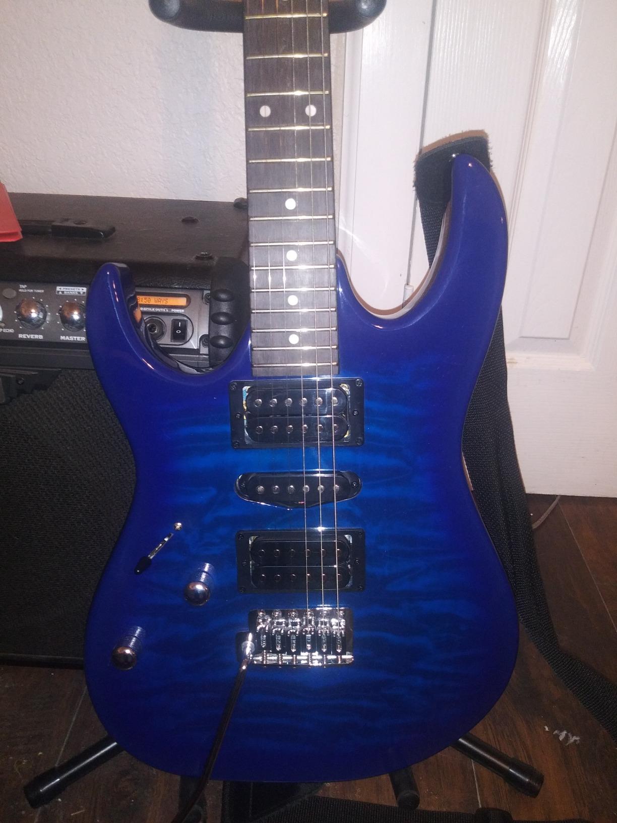 Ibanez Gio GRX70QAL Left-Handed - Transparent Blue Burst customer photo 2