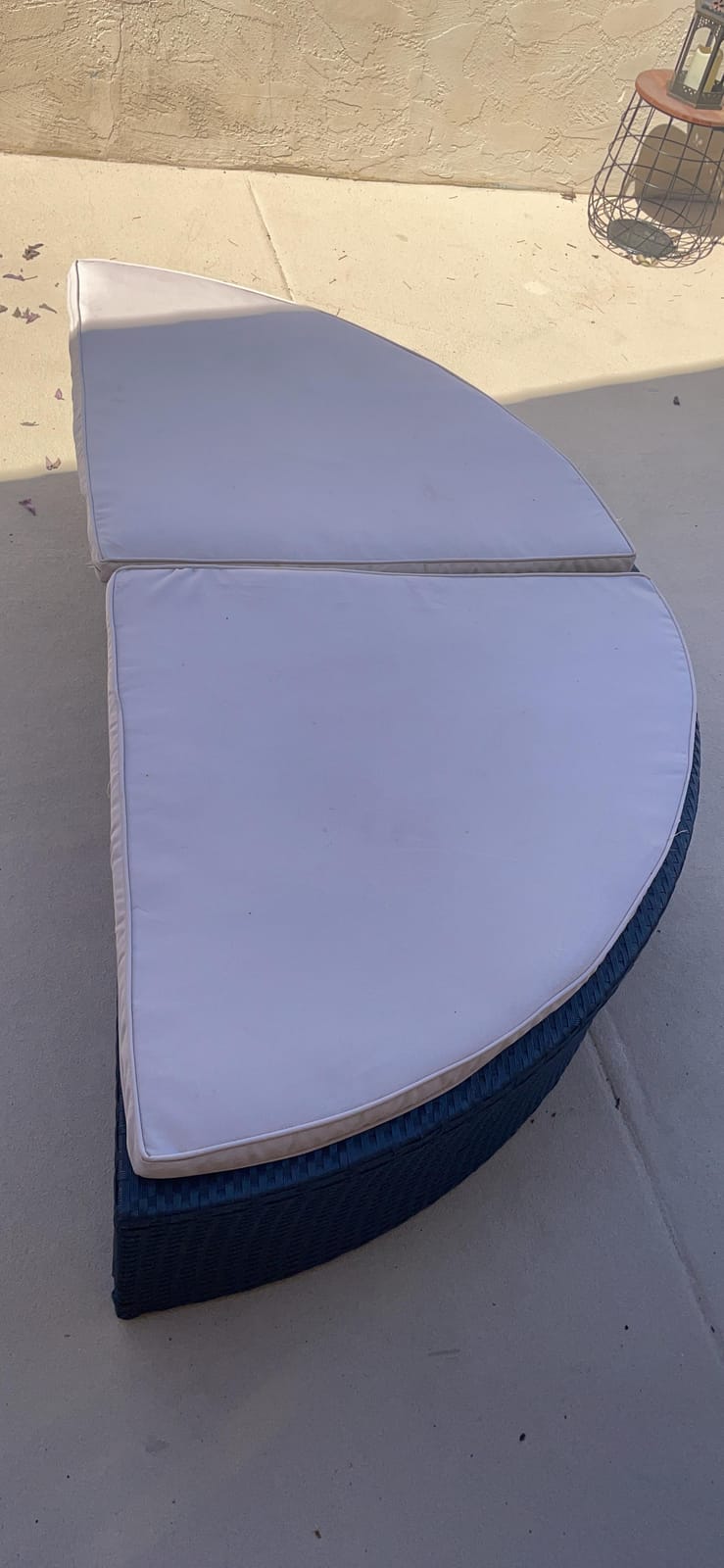 Devoko Patio Furniture Outdoor Round Daybed, Sectional Sofa with Retractable Canopy Wicker Rattan Separated Seating for Patio Lawn Garden Backyard Porch customer photo 1
