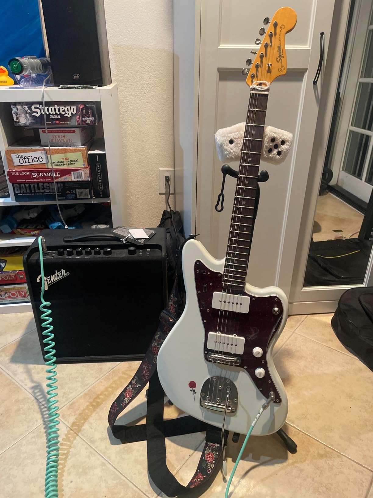 Squier Classic Vibe 60s Jazzmaster Electric Guitar, 3-Color Sunburst customer photo 2
