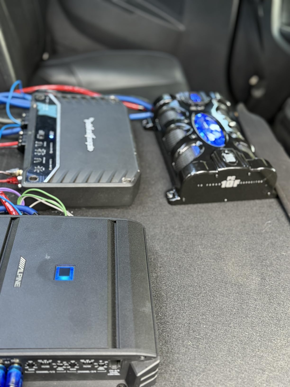 Alpine S-A32F, S Series Class D 4 Channel Digital Amplifier, 320 Watts customer photo 1