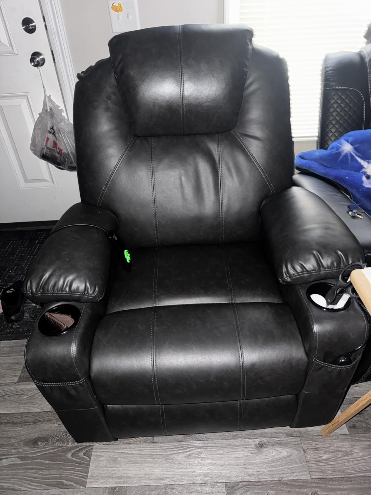 MCombo Power Lift Recliner Chair for Elderly, Heat and Massage 7040 (Medium) | FSC Certified, Multiple Sizes, USB & Type C Charging Port, Cup Holders, Side Pockets, Dark Brown Faux Leather customer photo 1