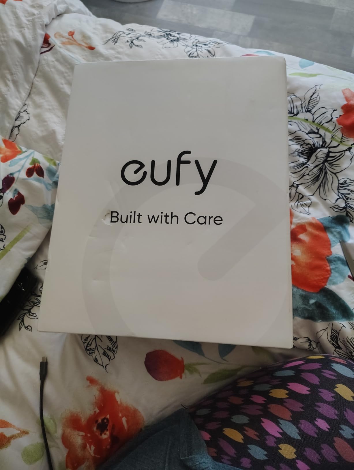 eufy 11S MAX Robot Vacuum Cleaner, Super Thin, Quiet, Self-Charging, Easy to use, Cleans Hard Floors to Medium-Pile Carpets, Black customer photo 2