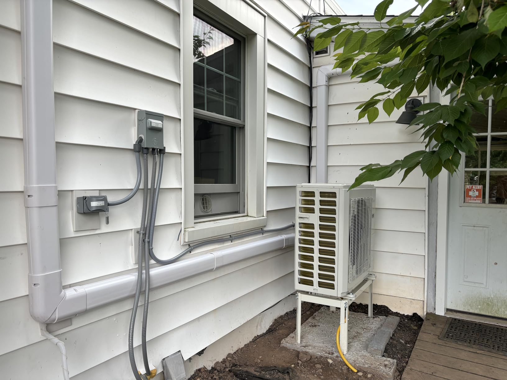 Senville Mini Split Air Conditioner Heat Pump, White, Dual Zone, 28000 BTU | Energy Star Certified, Works with Alexa, Ductless, Wall Mounted, AHRI Certified, 208-230V Inverter customer photo 2