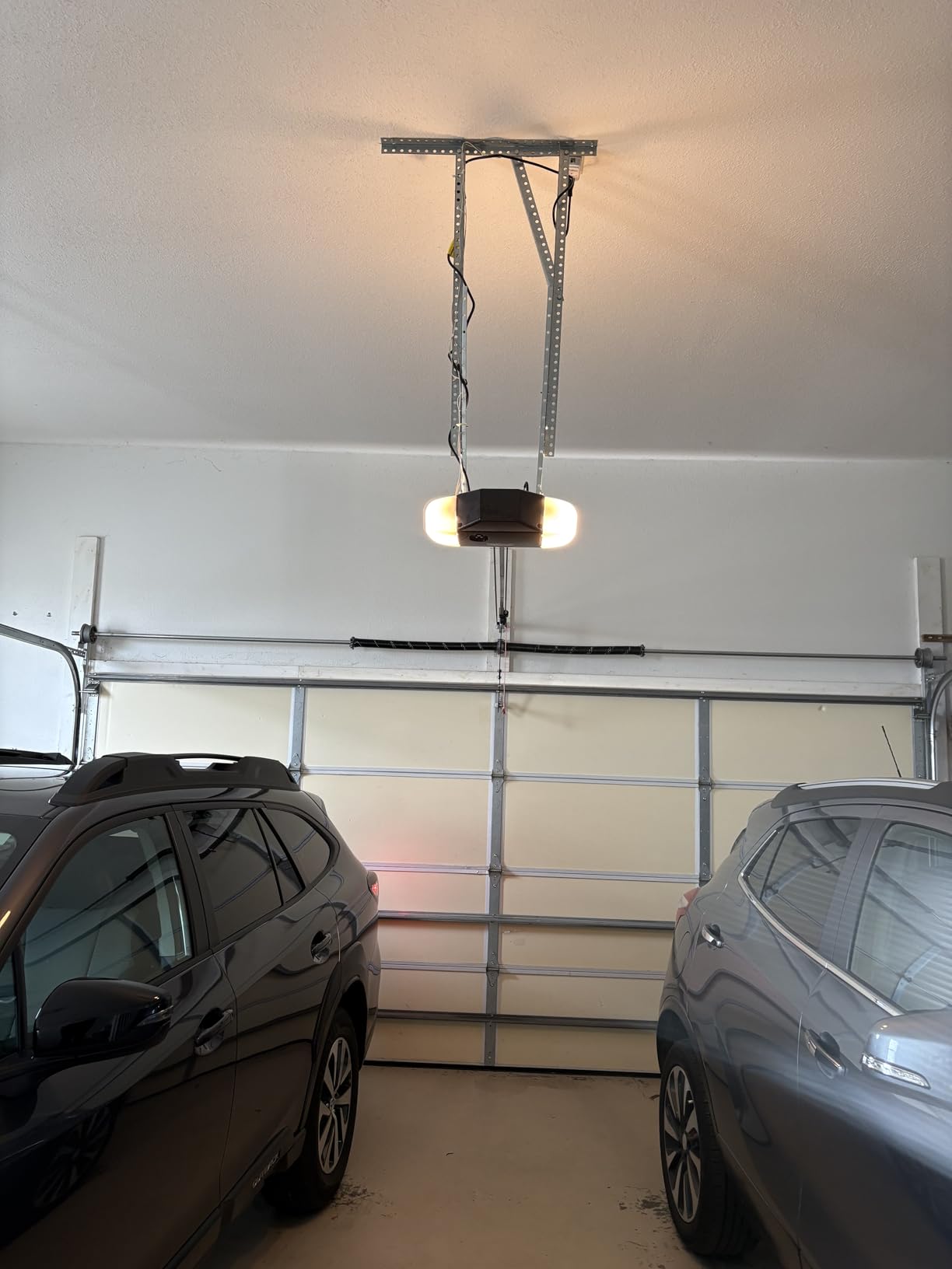 Genie StealthDrive Connect Smart Belt Drive Garage Door Opener, 7155-TKV | 1 1/4 HPc, Aladdin Connect Wi-Fi, Works with Alexa, Battery Backup, Wireless Keypad, 2 Remotes, Ultra-Quiet Belt Drive customer photo 1