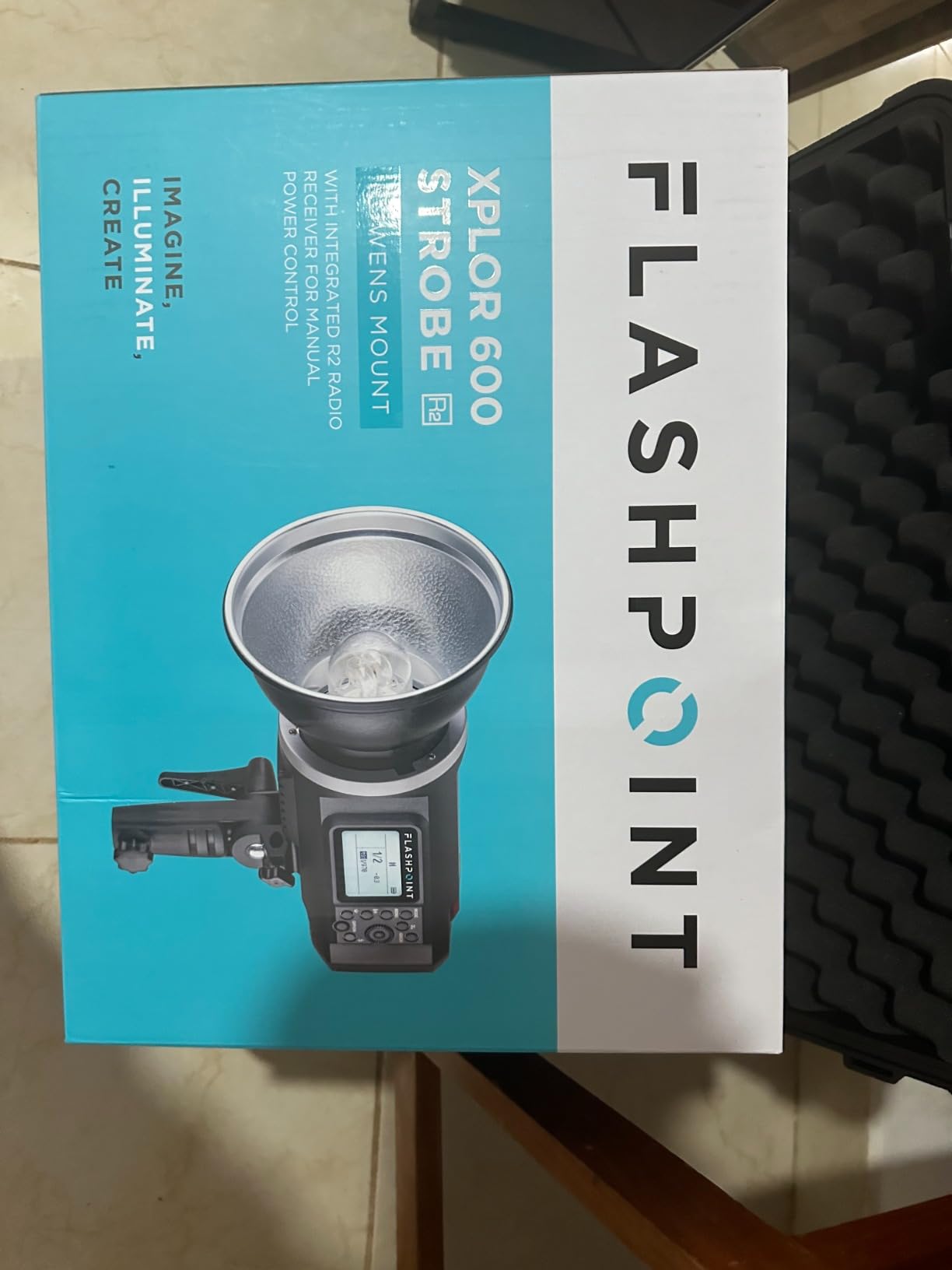 Flashpoint XPLOR 600 HSS Outdoor Battery Powered Studio Flash Strobe Monolight w/Built-in R2 2.4GHz Radio Remote System, Bowens Mount, 600Ws 11.1V 8700mAh Lithium Battery, 450 Full Power Flashes customer photo 2