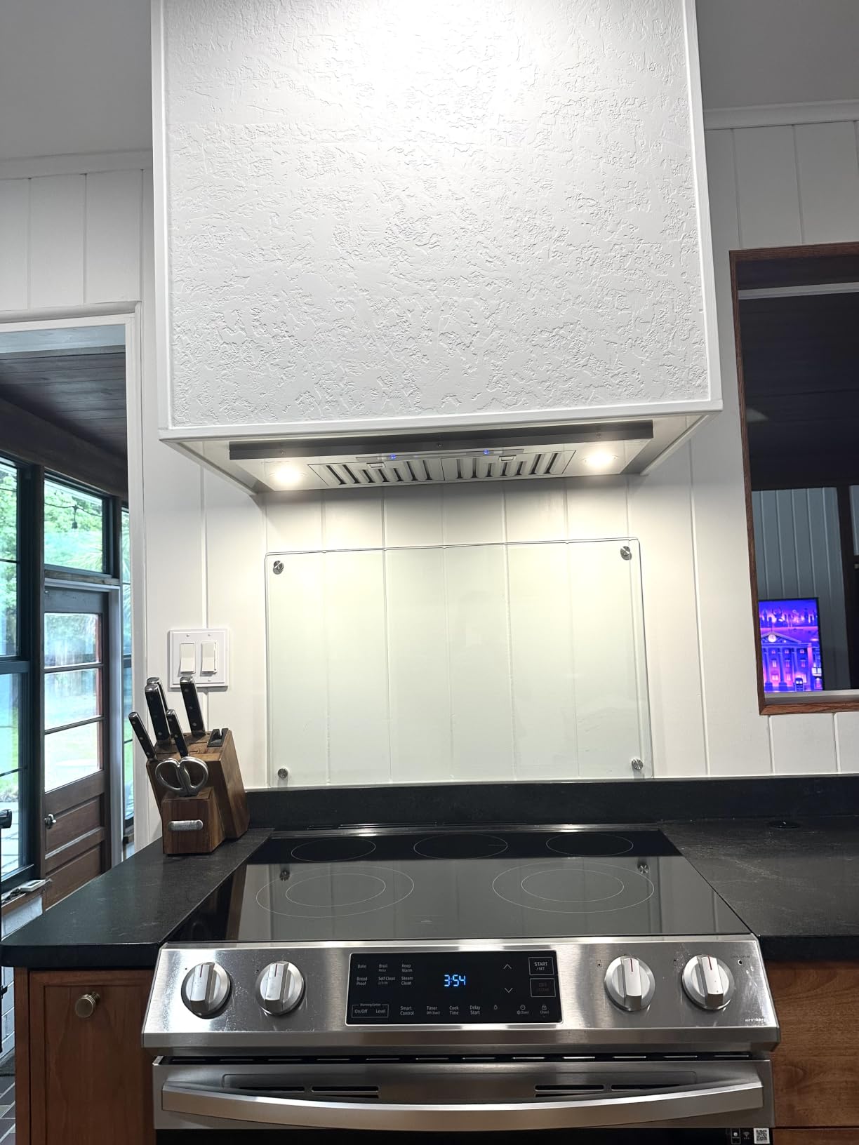 IKTCH 30 inch Insert Range Hood 900 CFM, Ducted/Ductless Vent Hood, Stainless Steel Built-in Kitchen Vent Hood with 4 Speed Gesture Sensing and Touch Control Panel customer photo 2