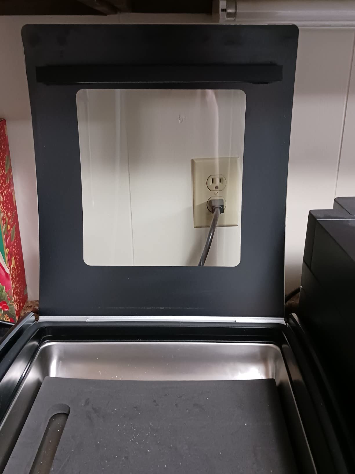 Avid Armor USV32 Chamber Vacuum Sealer Machine for Foods, Soups & Liquids | Premium Vacuum Food Sealer w/Glass Lid; 11.5