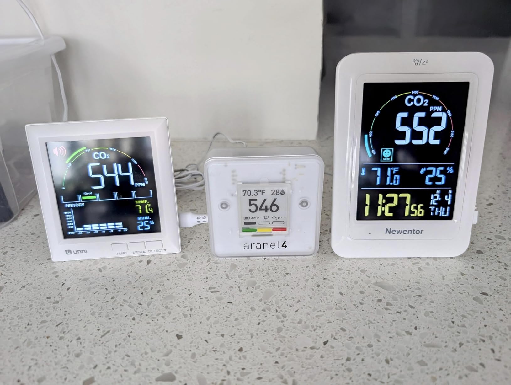 Aranet4 Home: Wireless Indoor Air Quality Monitor for Home, Office or School [CO2, Temperature, Humidity] Portable, Battery Powered, E-Ink Screen, App for Configuration & Data History customer photo 1