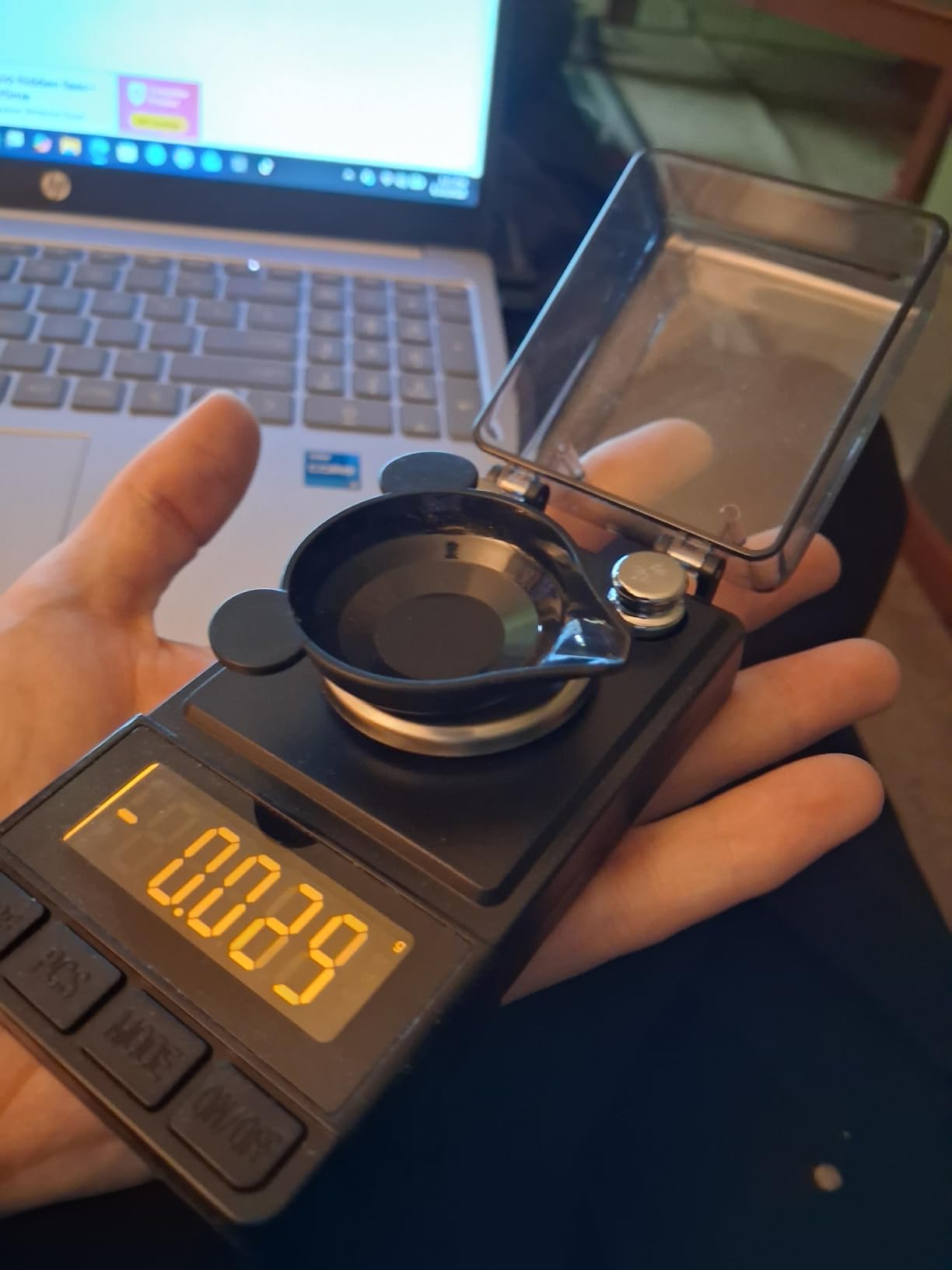MAXUS Digital Milligram Scale 50g/0.001g, Compact Mg Scale, 2 x 20g Weights | Black Powder Scale for Reloading, 6 Units, Tare, Counting, USB/Battery Powered, for Jewelry, Gold, and other micro items customer photo 1
