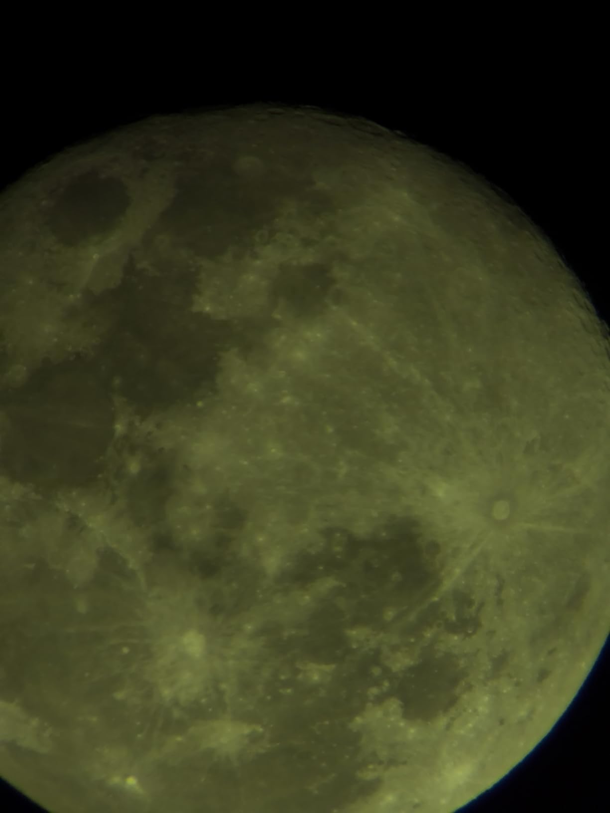 Celestron StarSense Explorer DX 102AZ App-Enabled Telescope - 102mm Refractor with Smartphone Dock & StarSense App - iPhone & Android Compatible - Easy-to-Use for Beginners customer photo 2