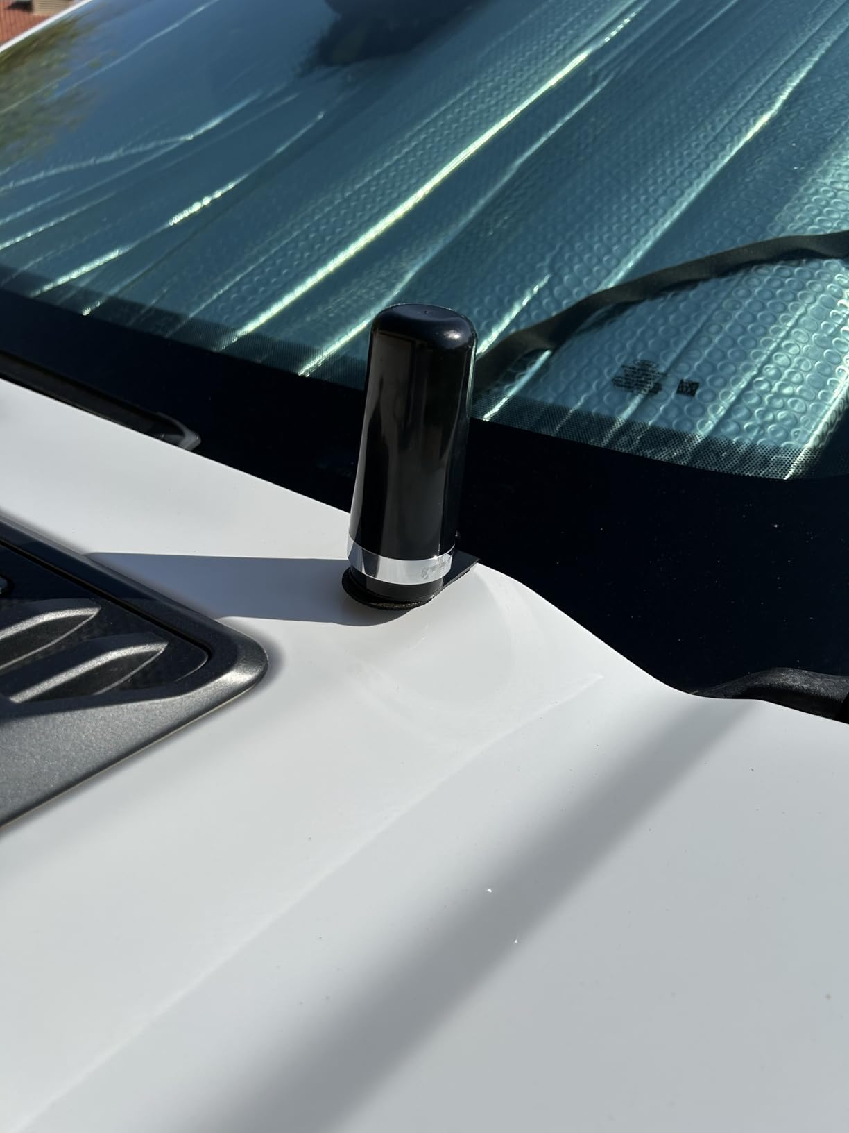 Midland MXTA27 MicroMobile Universal Lip Mount with NMO Connector and 6M Cable - Fits Most Trunks/Car Hoods customer photo 2