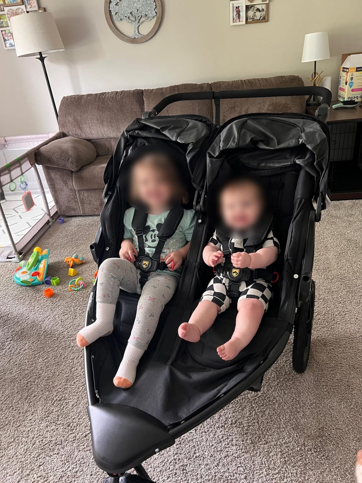 BOB Gear Revolution Flex 3.0 Duallie Jogging Stroller - Graphite Black | Versatile Double Jogger Stroller; All Terrain Stroller With Advanced Suspension & Air-Filled Tires; Car Seat Compatible customer photo 2