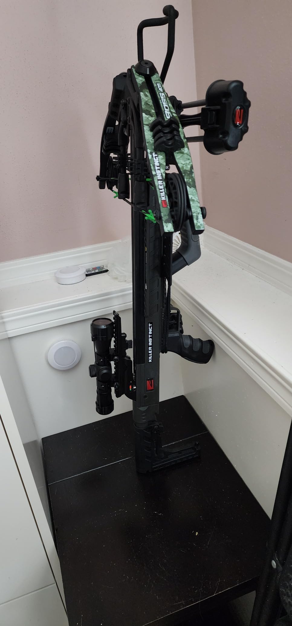 Killer Instinct Boss 405 Crossbow Pro Package with 4x32 IR-W Scope, Rope Cocker, String Suppressors, 3-Bolt Quiver, 3 Hypr Lite Bolts and Field Tips, Stick of Rail Lube customer photo 2
