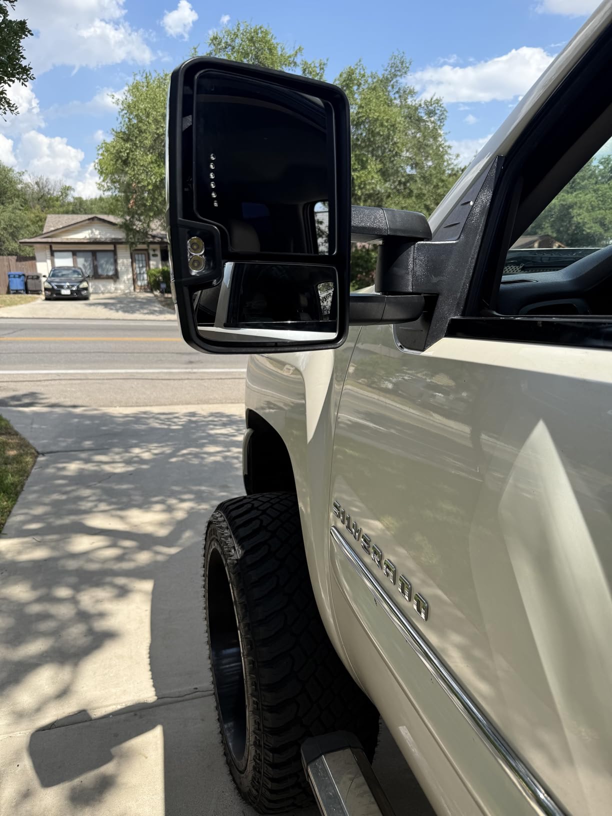 Sanooer Tow Mirrors for 2007-2013 Silverado & Sierra, Manual fold & Telescoping, Power adjusted heated glass, turn signal & backup lamp customer photo 2