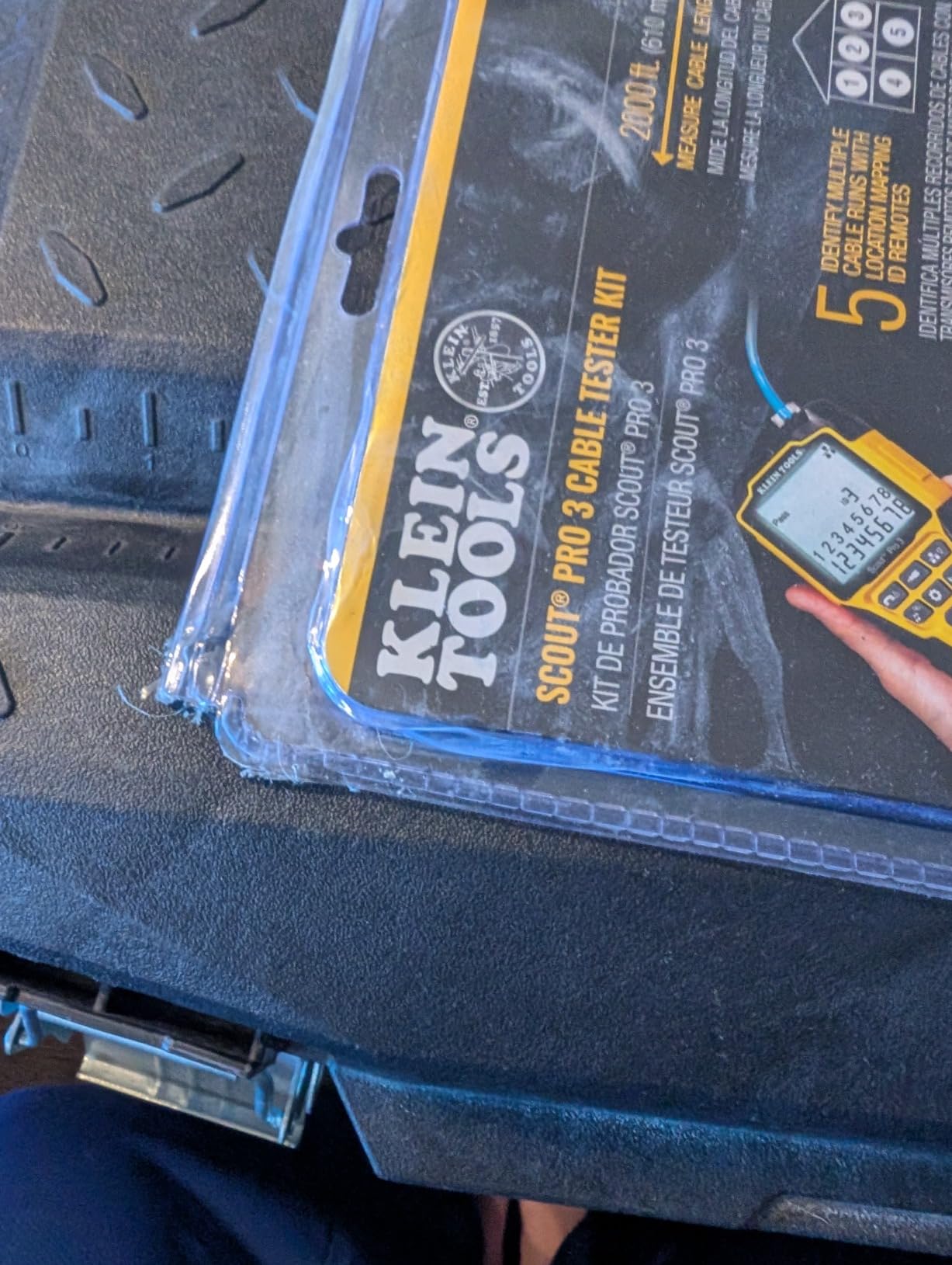 Klein Tools VDV501-851 Cable Tester Kit with Scout Pro 3 for Ethernet / Data, Coax / Video and Phone Cables, 5 Locator Remotes customer photo 2