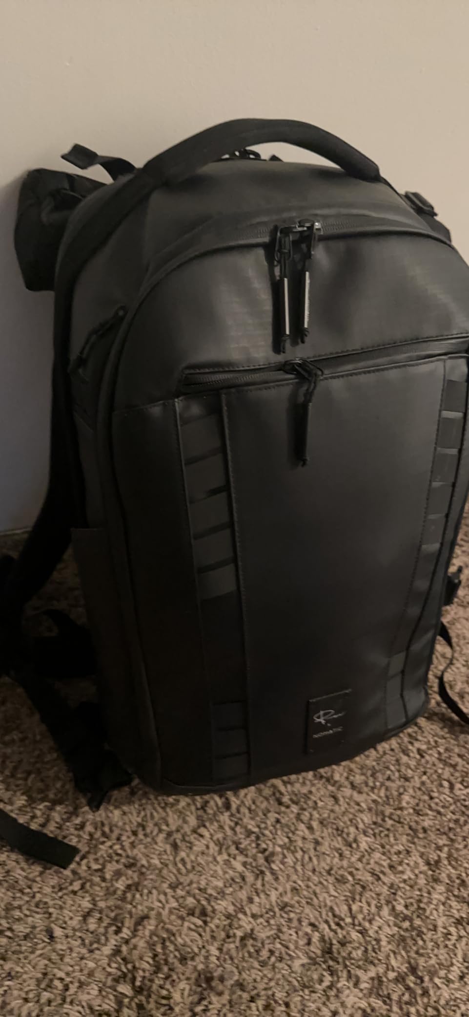 NOMATIC McKinnon Camera Pack- Travel Camera Bag by Peter McKinnon for Photographers, DSLR Camera Backpack for Men and Women | Nomatic 35-42l Pack, Quick Side and Back Access, 16 Laptop, Water-Resistant, Incl. Waist Strap and Dividers customer photo 2