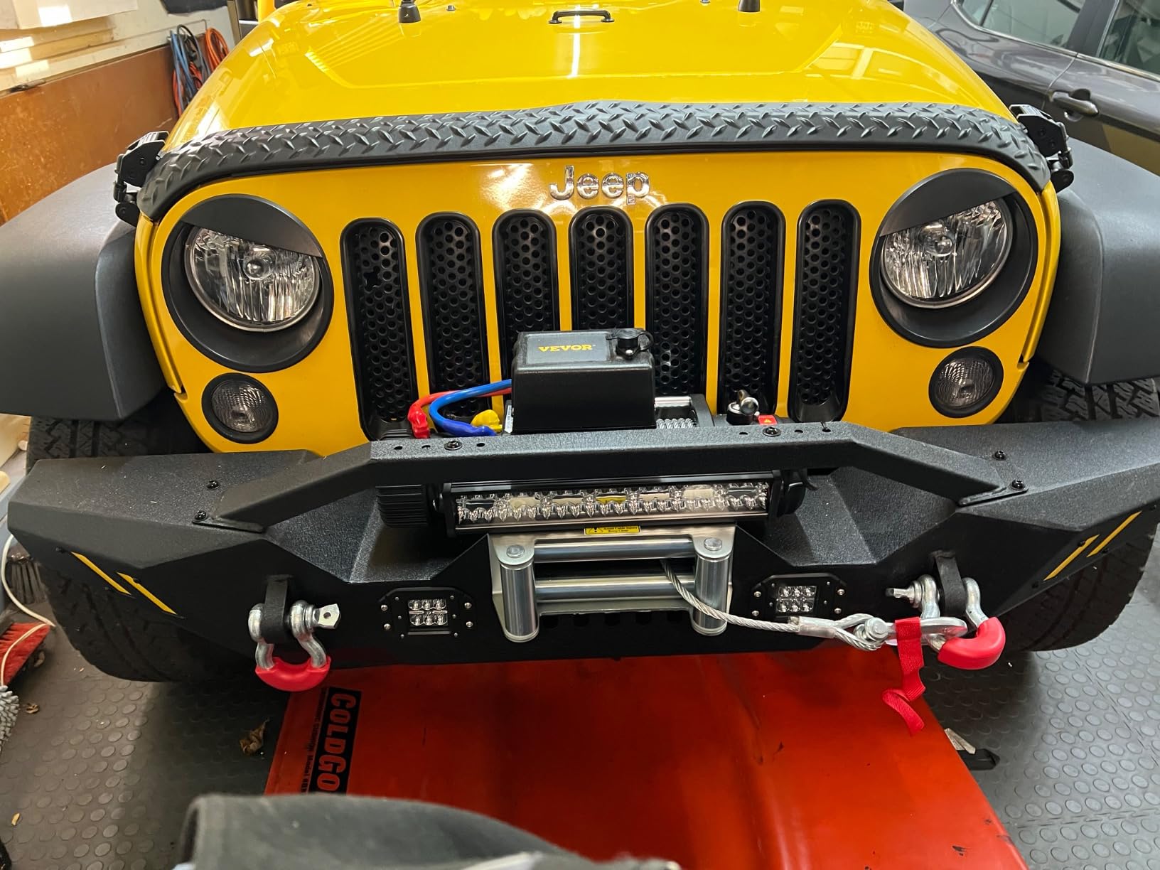 VEVOR Truck Winch 12000lbs Electric Winch 85ft/26m Steel Cable 12V Power Winch Jeep Winch with Wireless Remote Control and Powerful Motor for UTV ATV & Jeep Truck and Wrangler in Car Lift customer photo 1