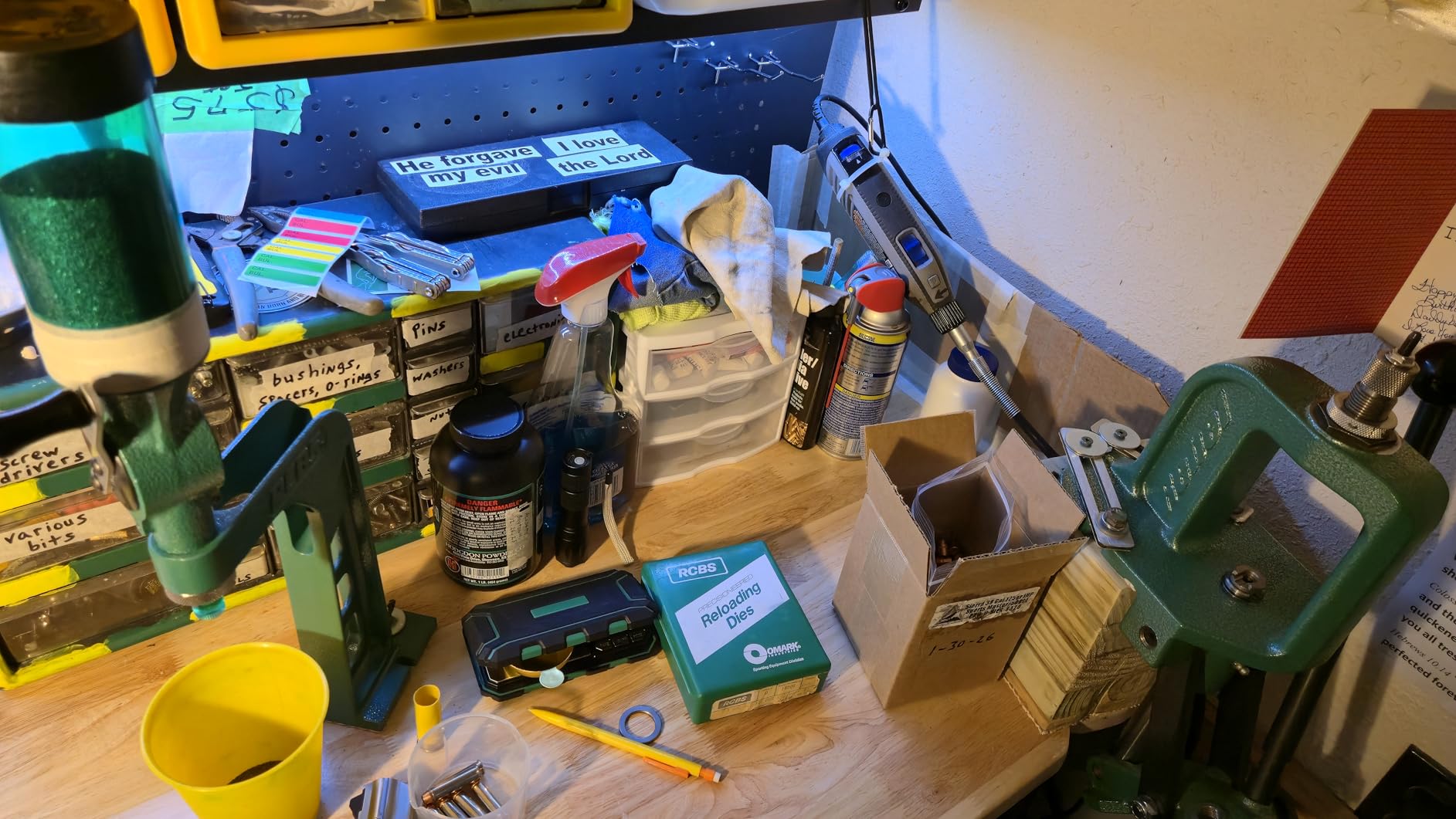 RCBS 1500 Grain Pocket Scale - Digital Reloading - 0.1 Grain - Ready to Use - Green customer photo 1