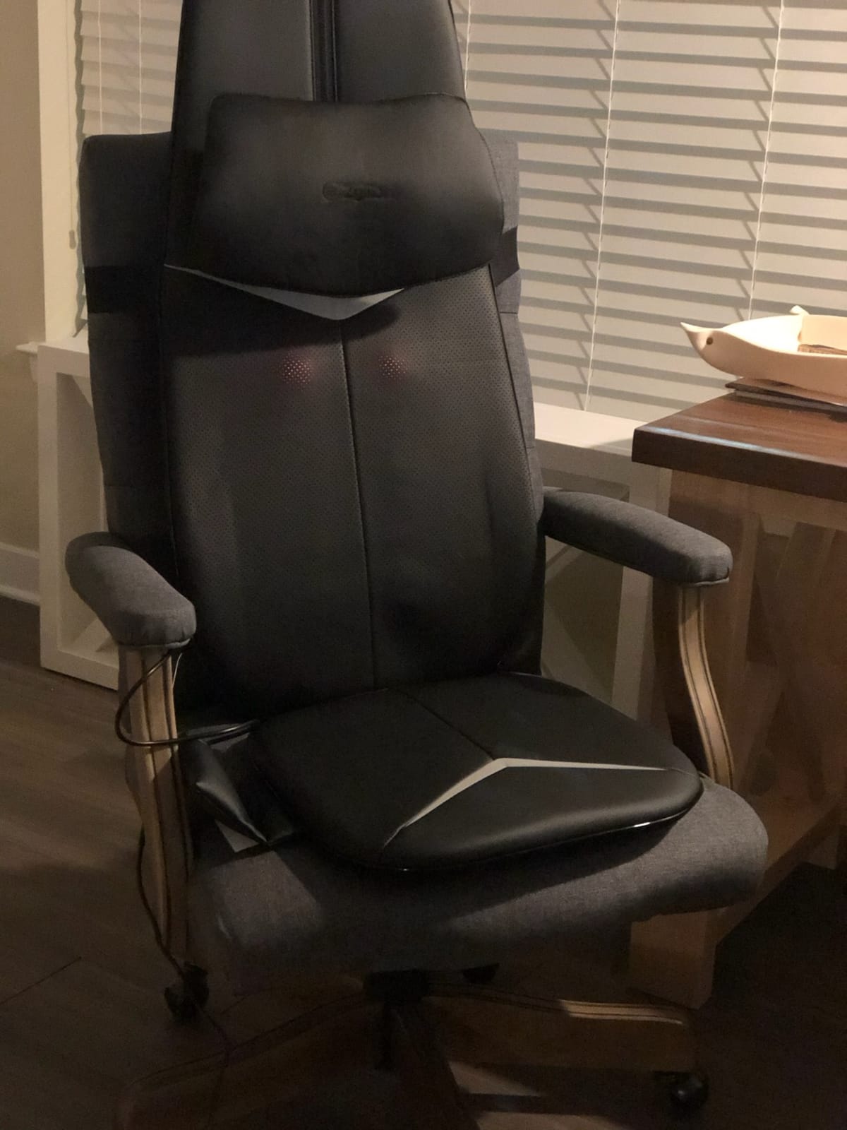 Zyllion ZMA-33 Shiatsu Neck and Back Massager with Heat for Chair, Black | Deep Tissue, Electric, 3D Kneading, Full Body, Massage Pad, Seat Cushion, Muscle Therapy, Pain Relief, Modes, Remote Control customer photo 2