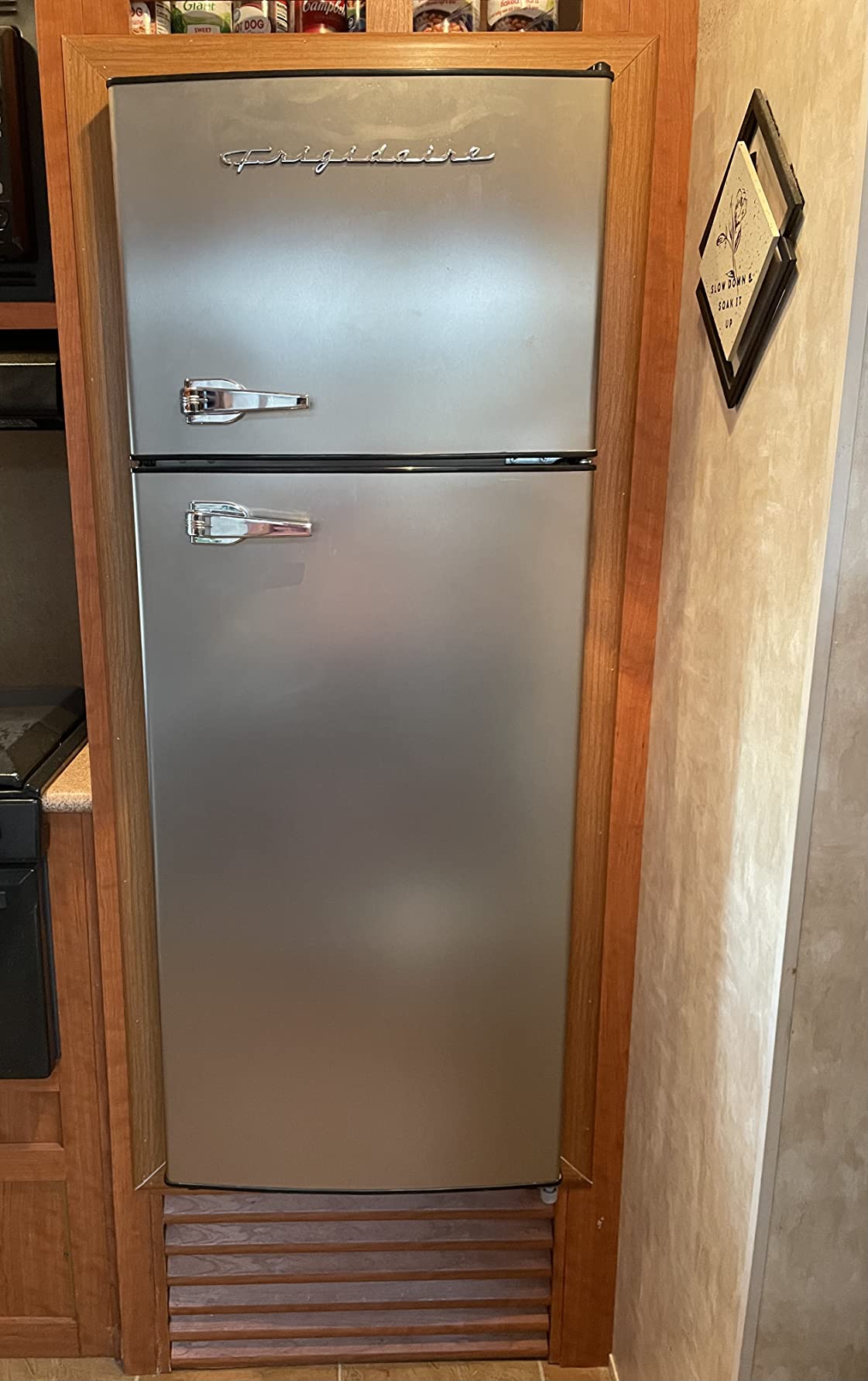 Frigidaire 2 Door Apartment Size Refrigerator/Freezer Combo, 7.5 cu ft, Platinum Series, Stainless customer photo 2
